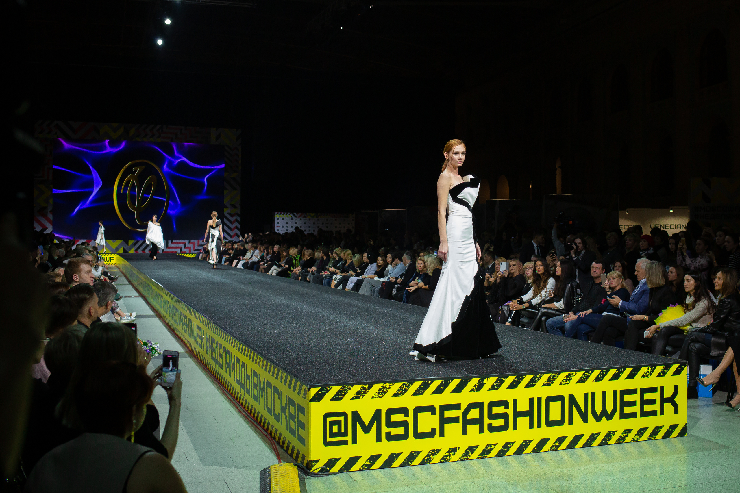 Valentin Yudashkin. Photographer Sonkina Tatiana (Tanya Ash)