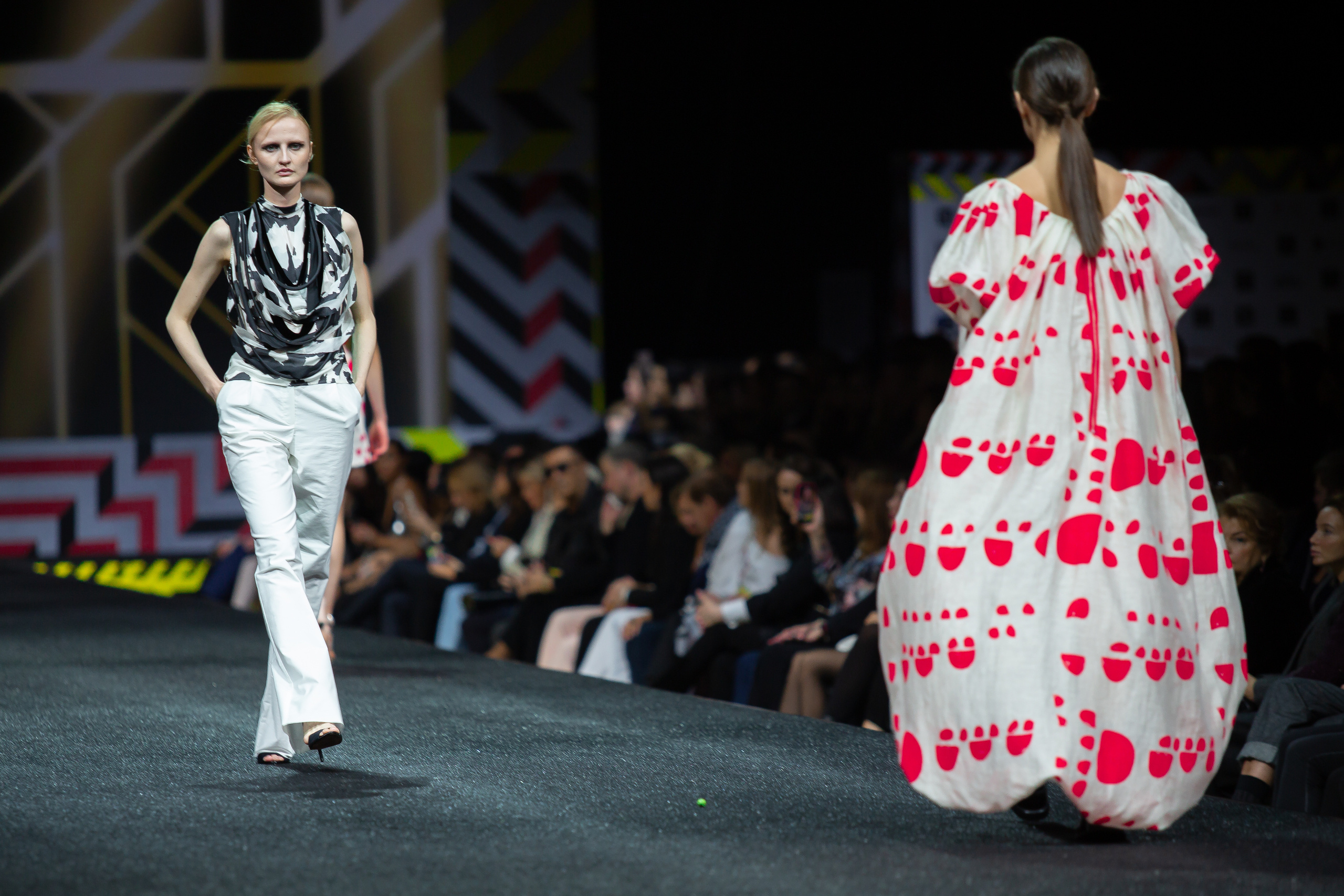 Valentin Yudashkin. Photographer Sonkina Tatiana (Tanya Ash)