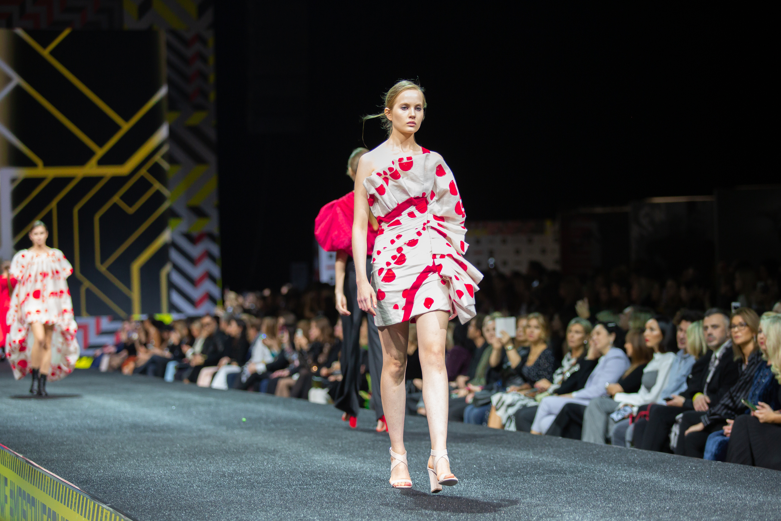 Valentin Yudashkin. Photographer Sonkina Tatiana (Tanya Ash)