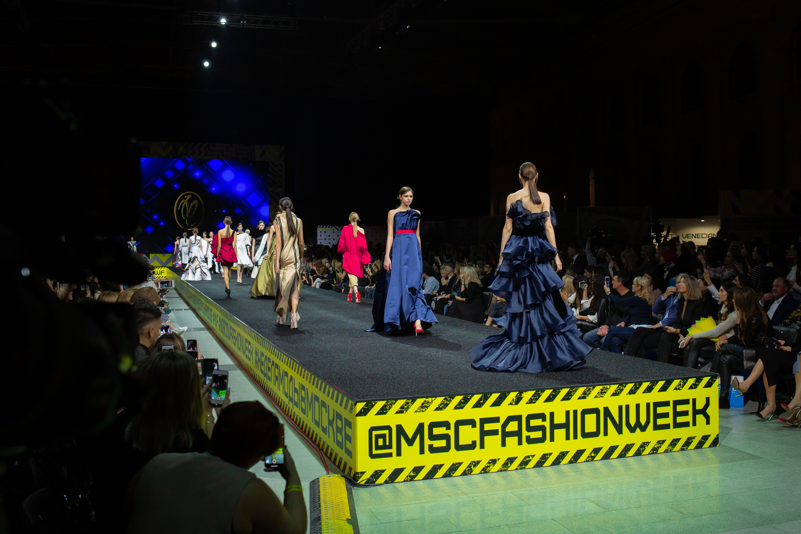 Valentin Yudashkin. Photographer Sonkina Tatiana (Tanya Ash)