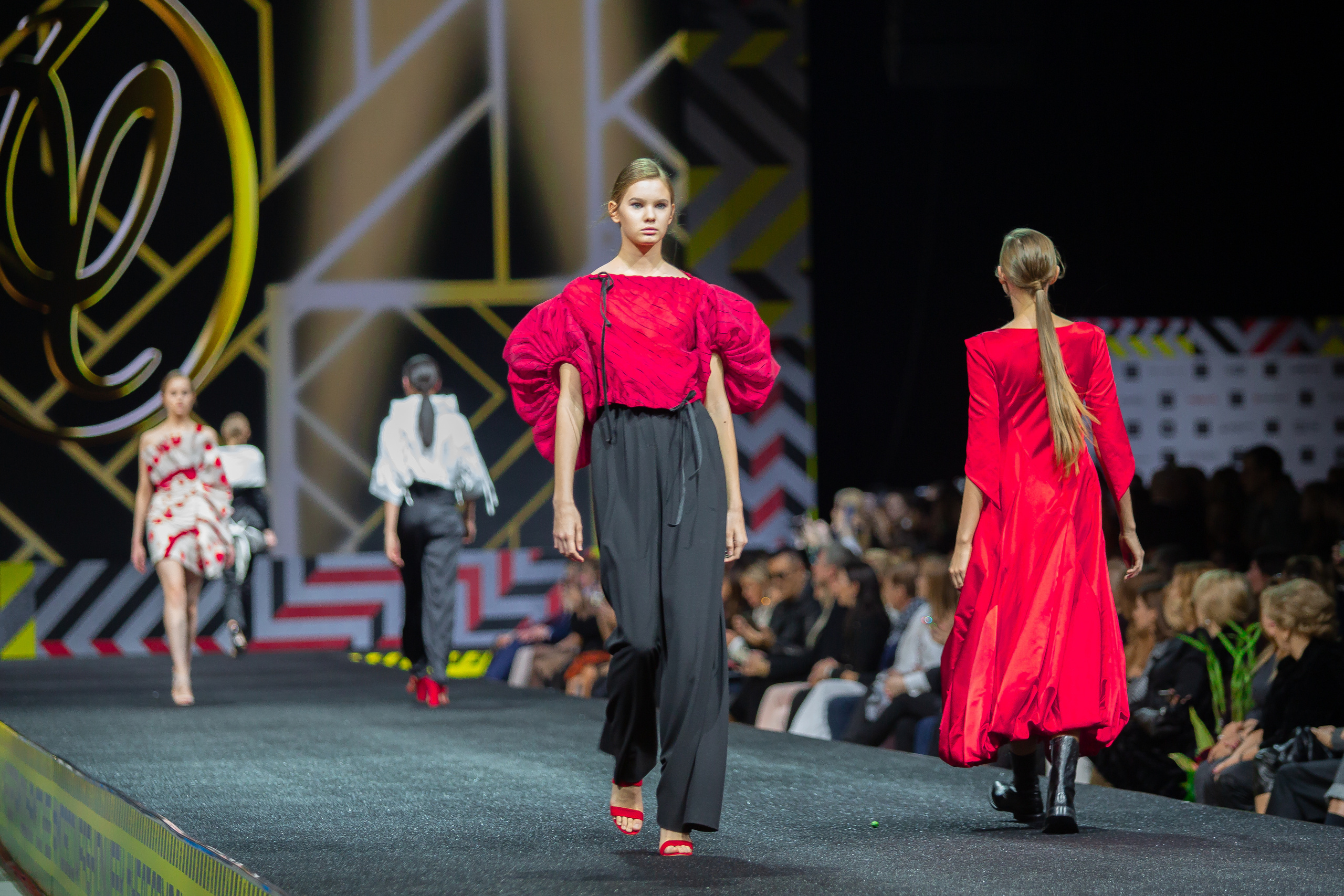 Valentin Yudashkin. Photographer Sonkina Tatiana (Tanya Ash)