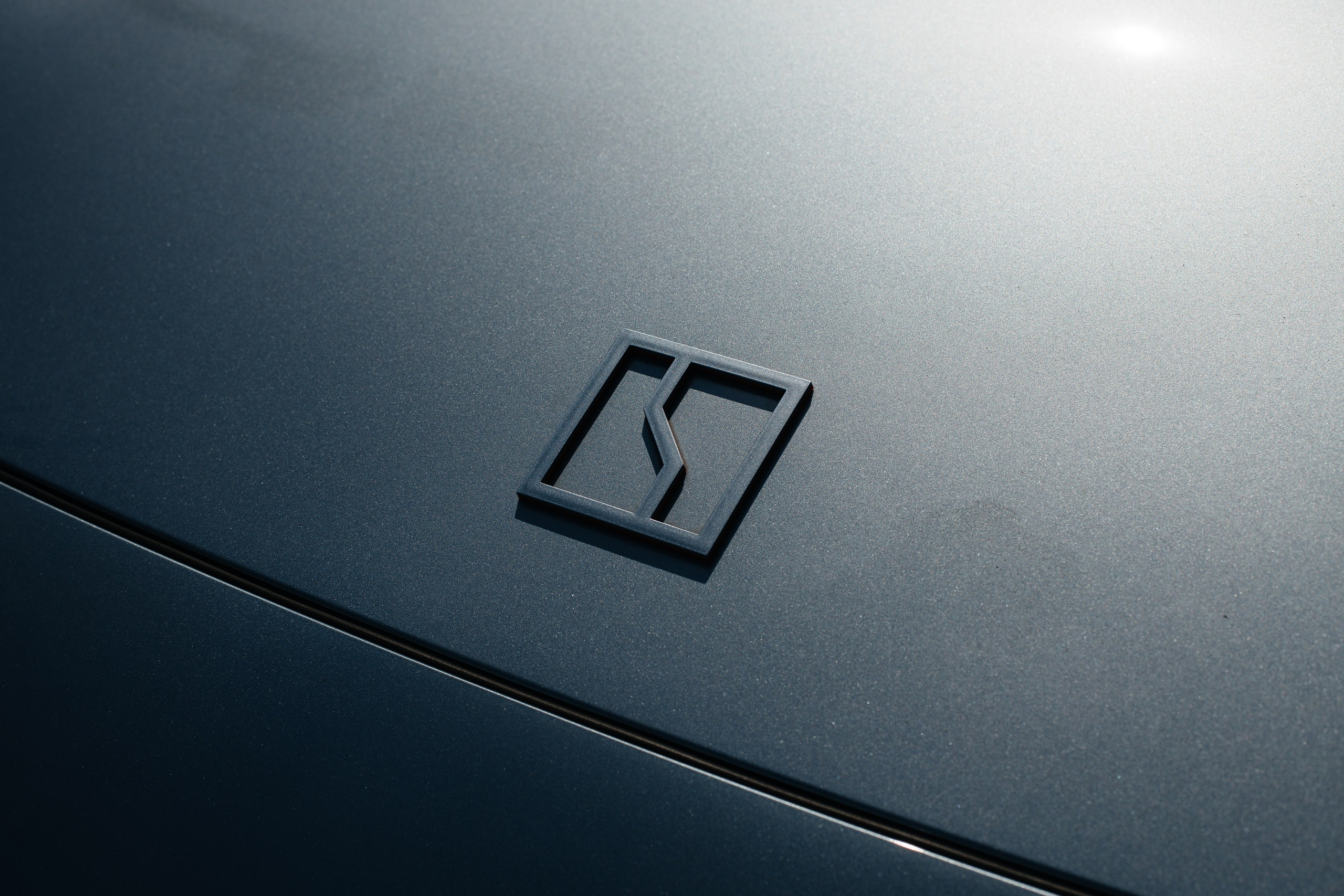 Фотосессия для Автосалона CAR ENERGY в городе Атырау. Фотограф Сиражев Карымсак. Фотосессия, бизнес портреты