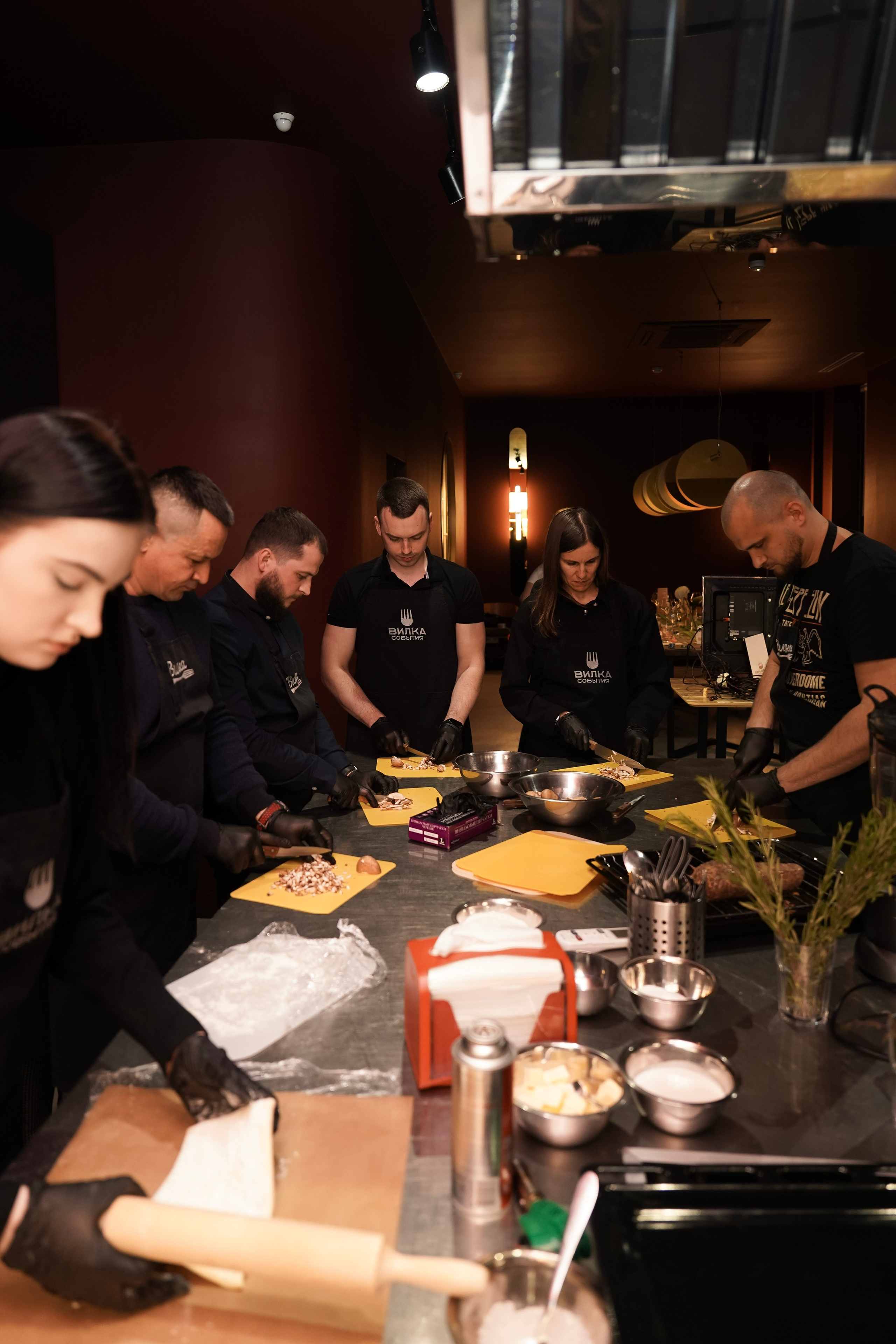 Винное казино в кулинарной студии Вилка. Фотограф с психологическим образованием