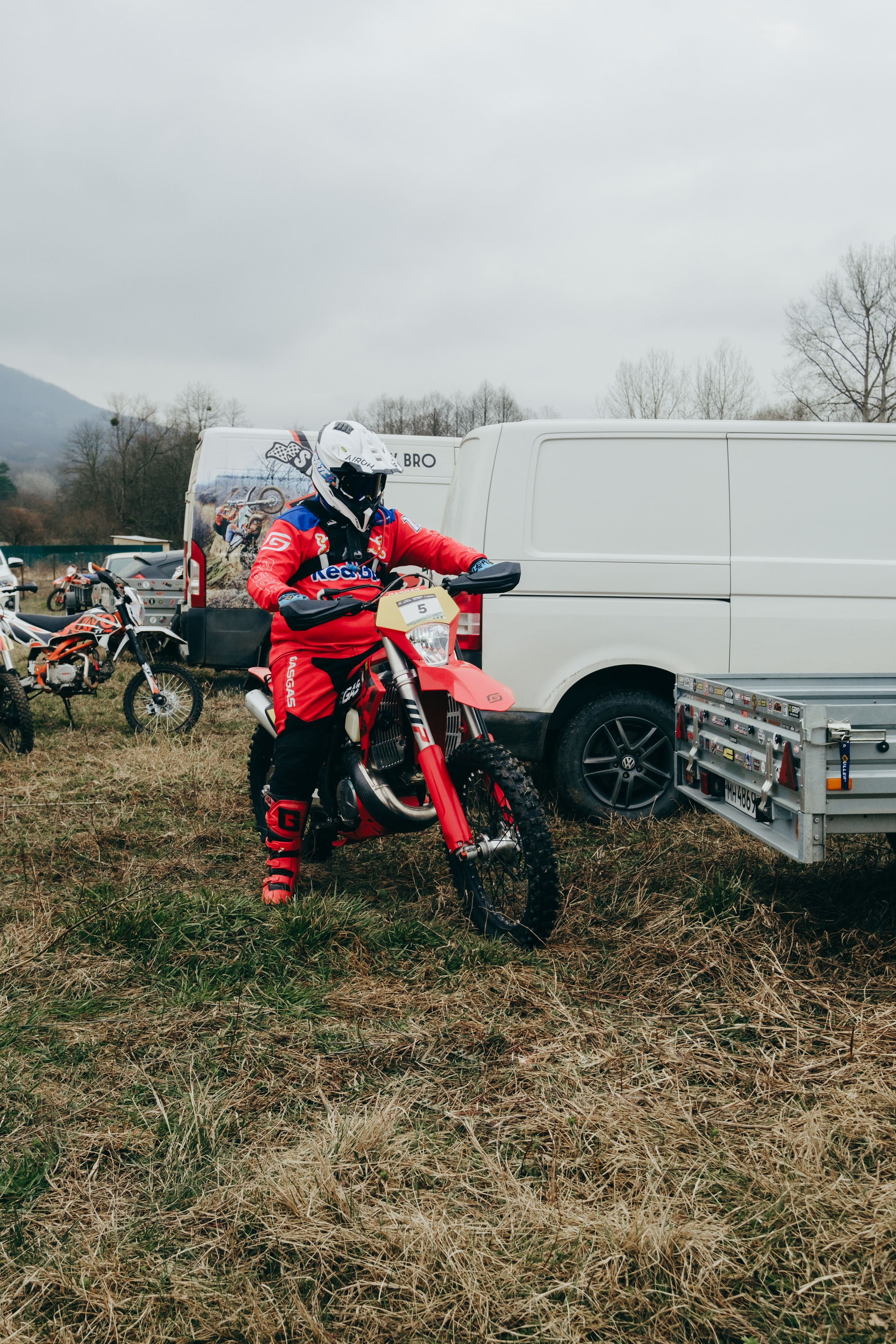 Эндуро Фест от Shamax Motors (Краснодар). Свадебный фотограф Денис Ожигин в Краснодаре и крае. Эмоциональная и стильная съемка вашего дня