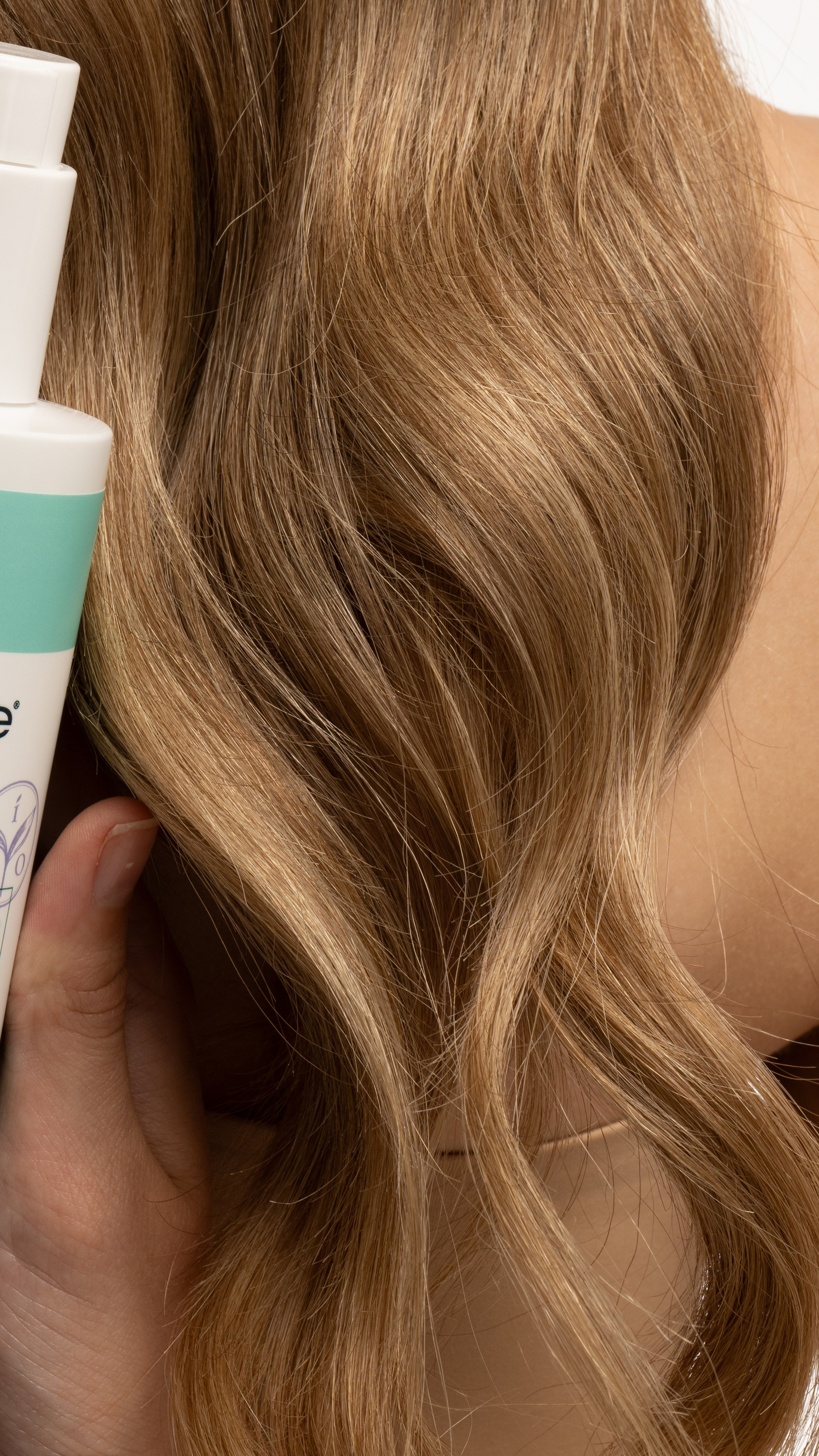 Hair. Retoucher Sveta Nestyuk