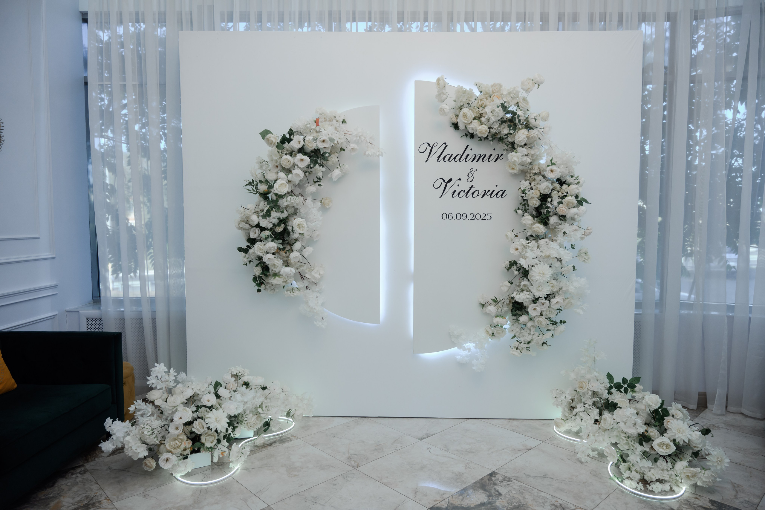 В + В. Свадебный фотограф в г. Астрахань. Так же выезжаю в другие города