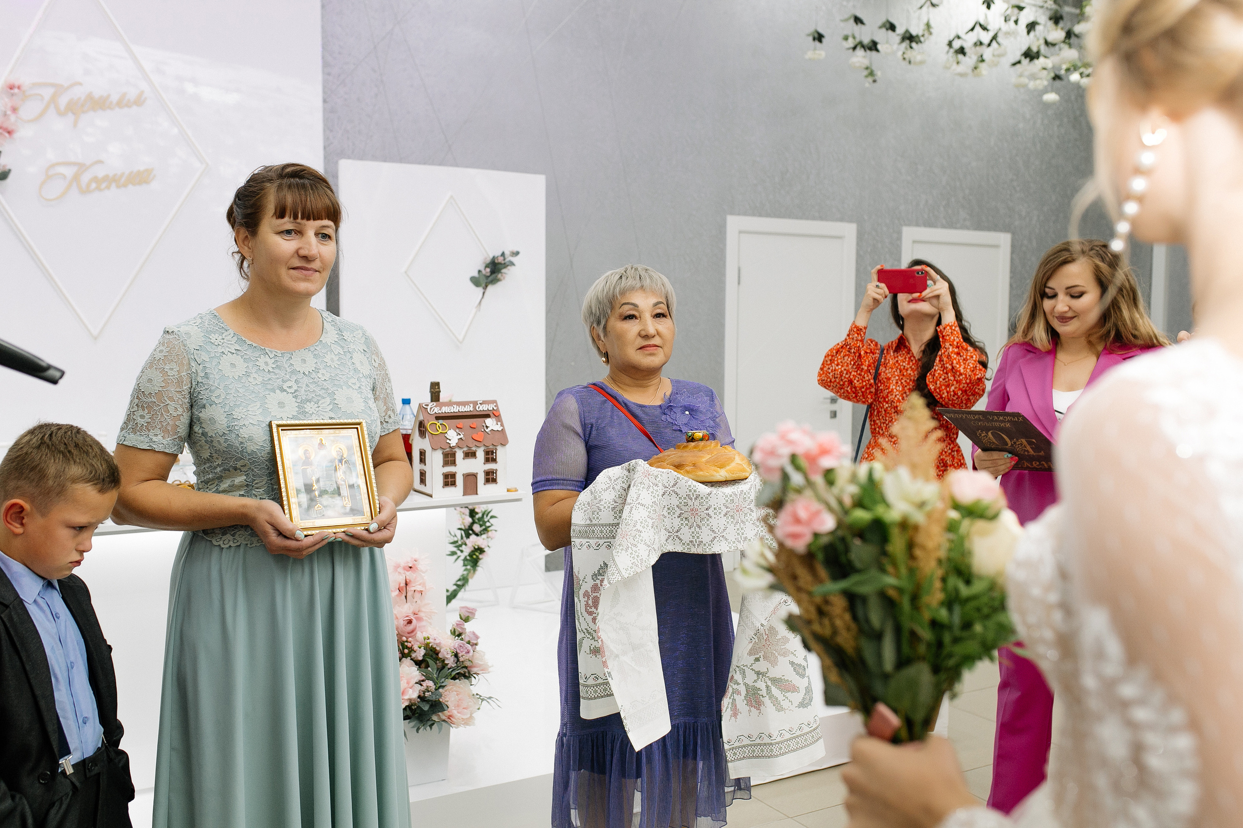 Кирилл и Ксения. Свадебный, семейный и детский фотограф в г. Абакан респ. Хакасия Любов