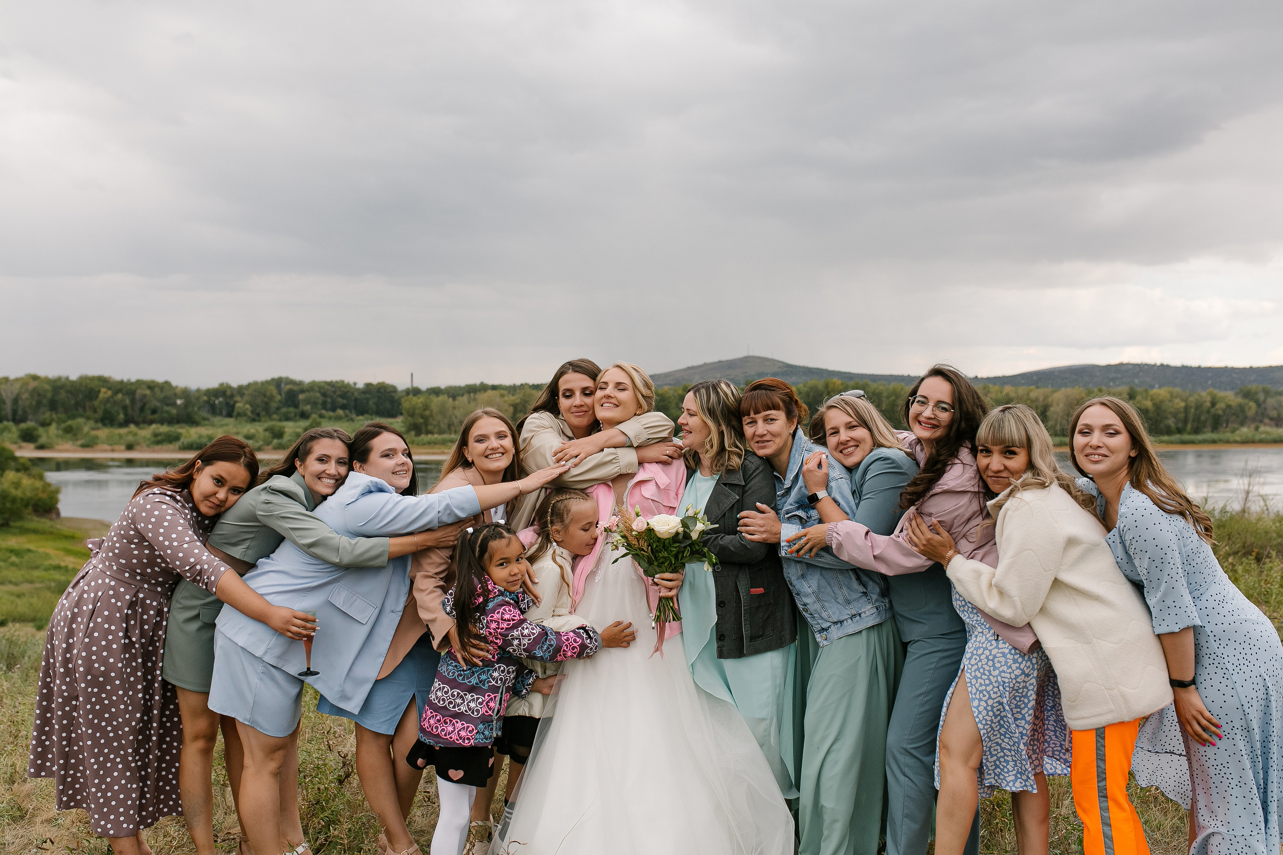 Кирилл и Ксения. Свадебный, семейный и детский фотограф в г. Абакан респ. Хакасия Любов