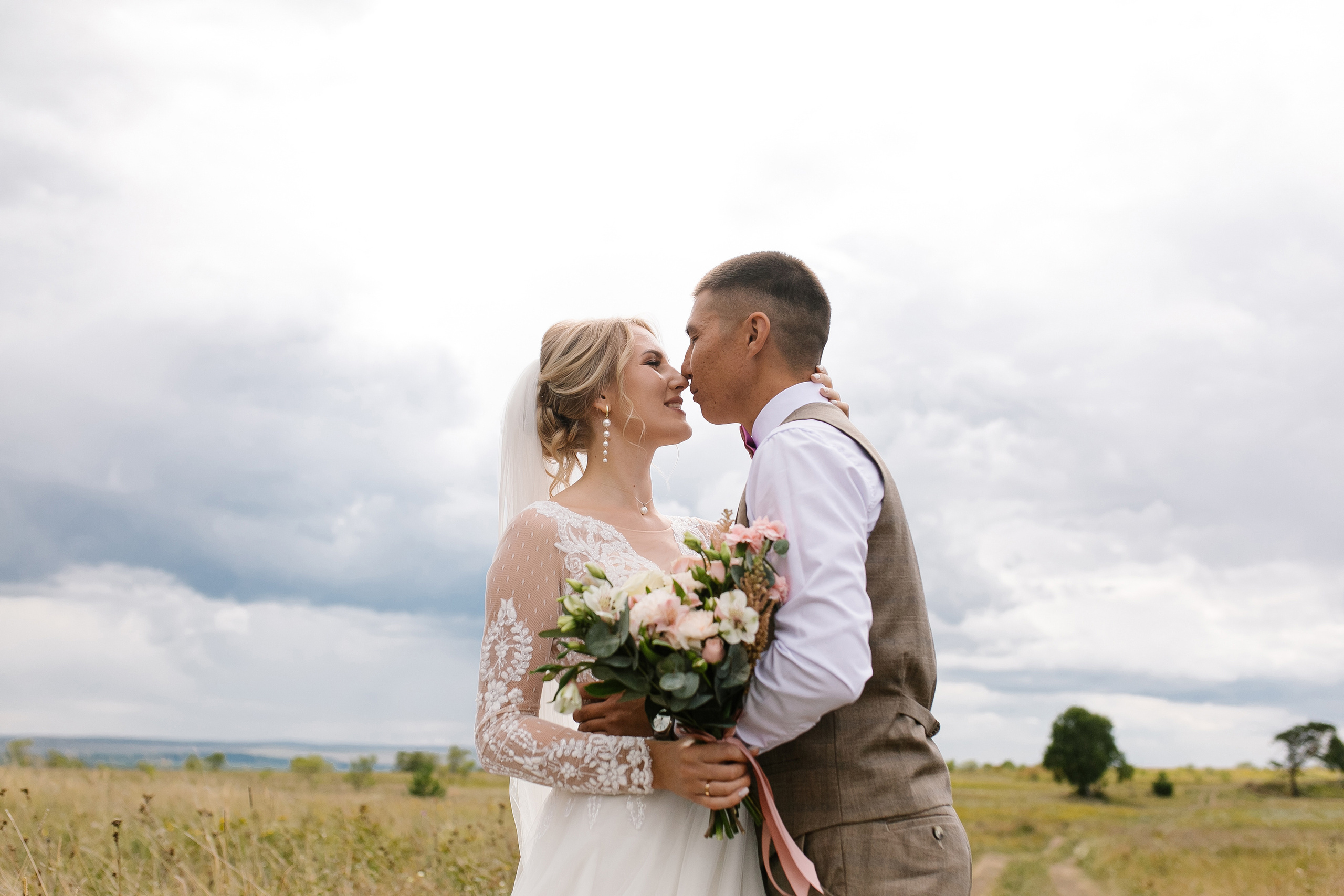 Кирилл и Ксения. Свадебный, семейный и детский фотограф в г. Абакан респ. Хакасия Любов