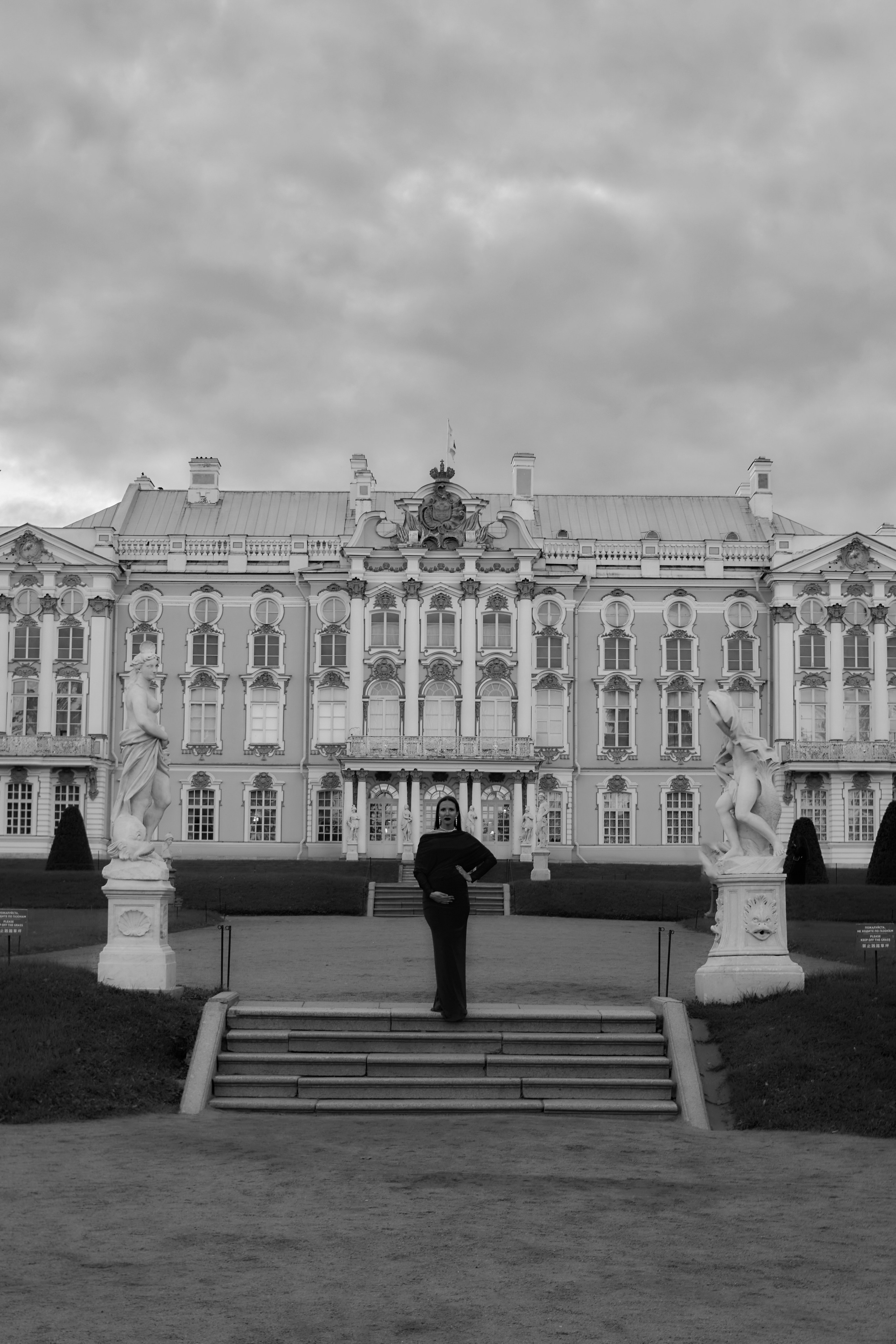 В Екатерининском парке г. Пушкин. Фотограф в Санкт-Петербурге Анна Anetprophoto (женские, семейные, лавстори и контент-съемки)