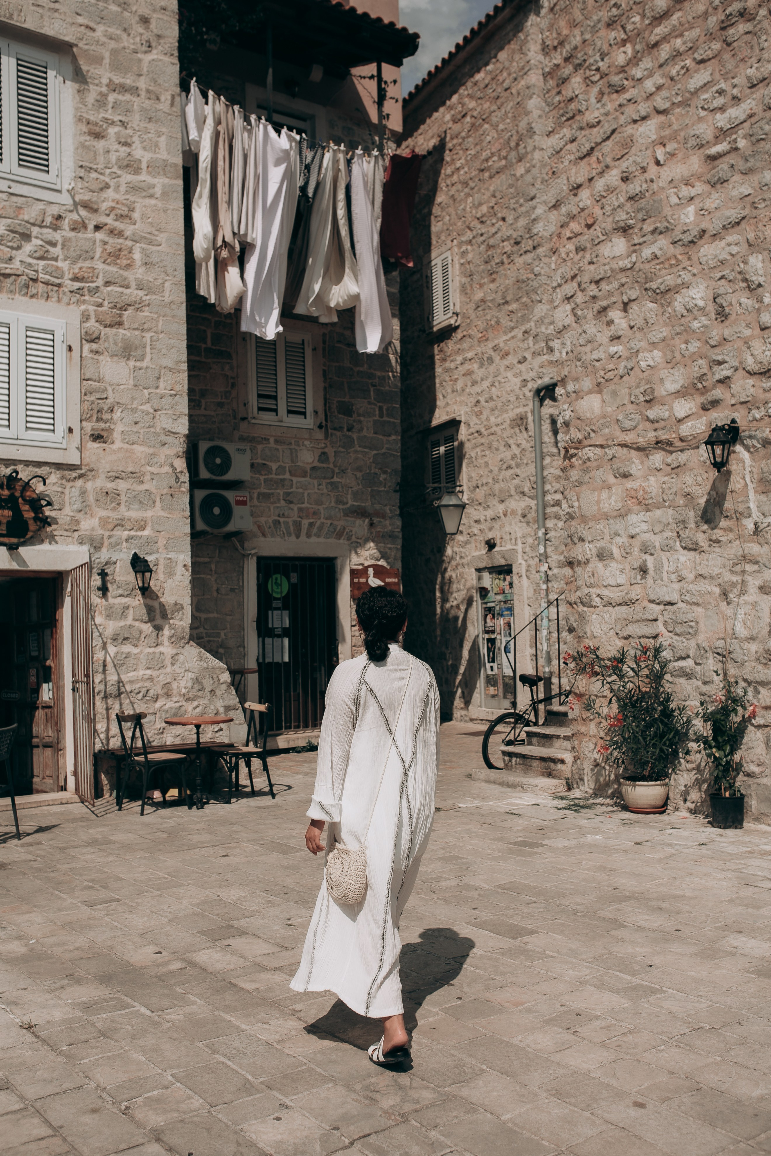 ДИНАРА (БУДВА). Family, Women & Couples Photographer in Budva, Kotor, Herceg Novi, Perast & Coastal Montenegro