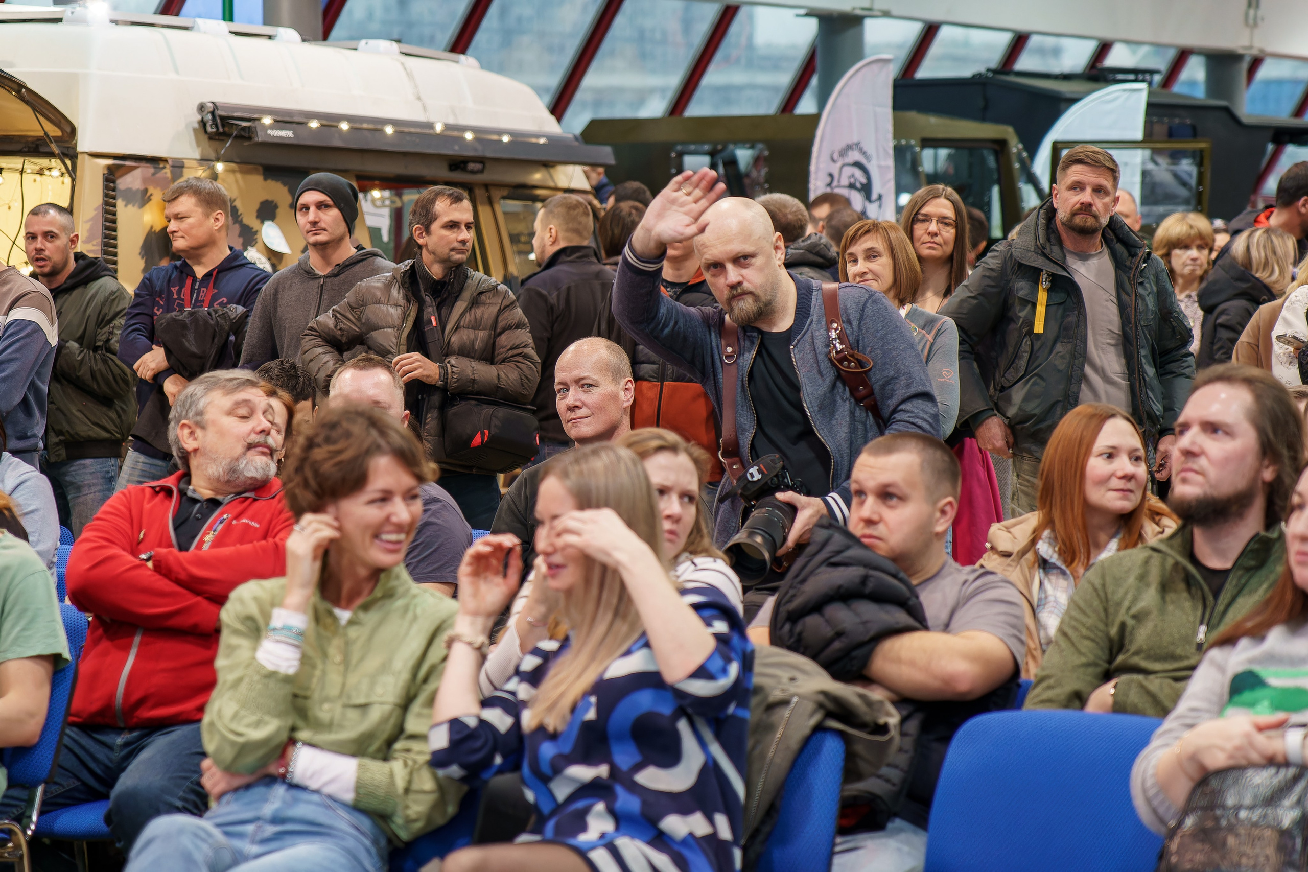 Прогулка по выставке «Поехали 2024 год». «Студия DRONAVT`s» — видеосъёмка и фотография г. Москва