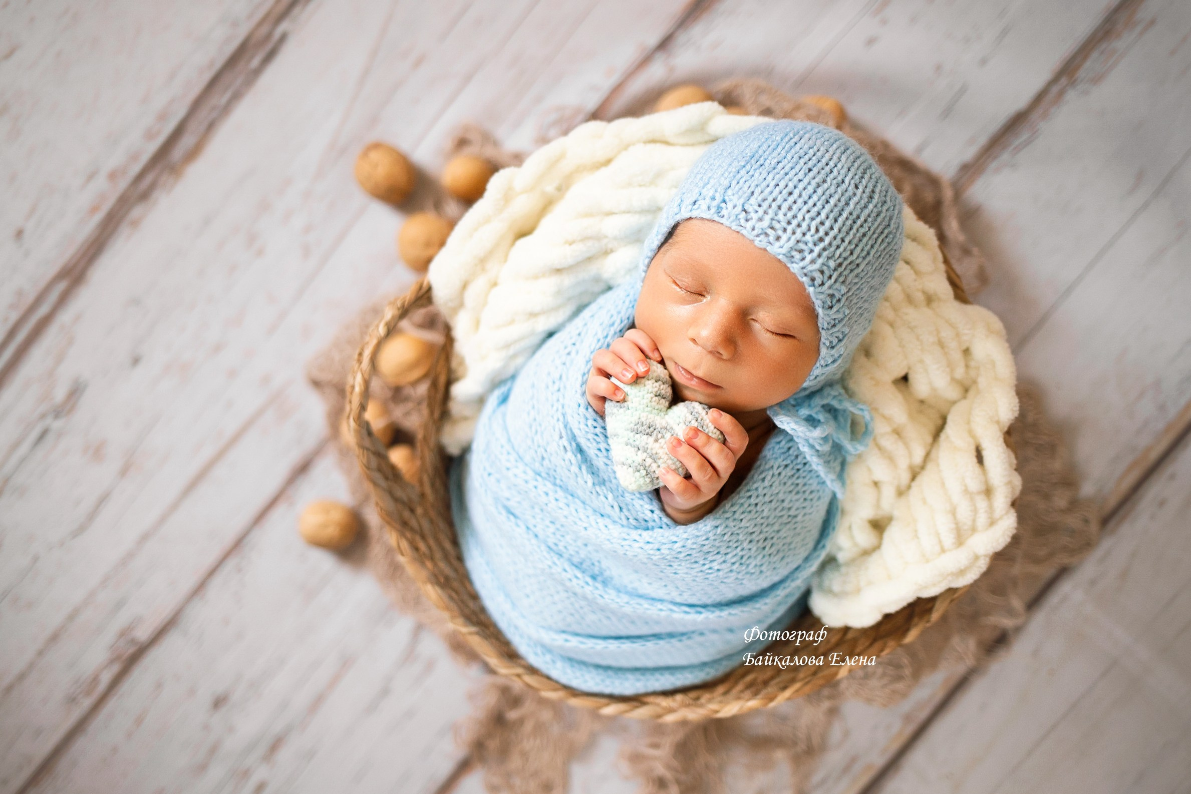 Фотосессия новорожденного. Фотограф новорожденных в Новосибирске