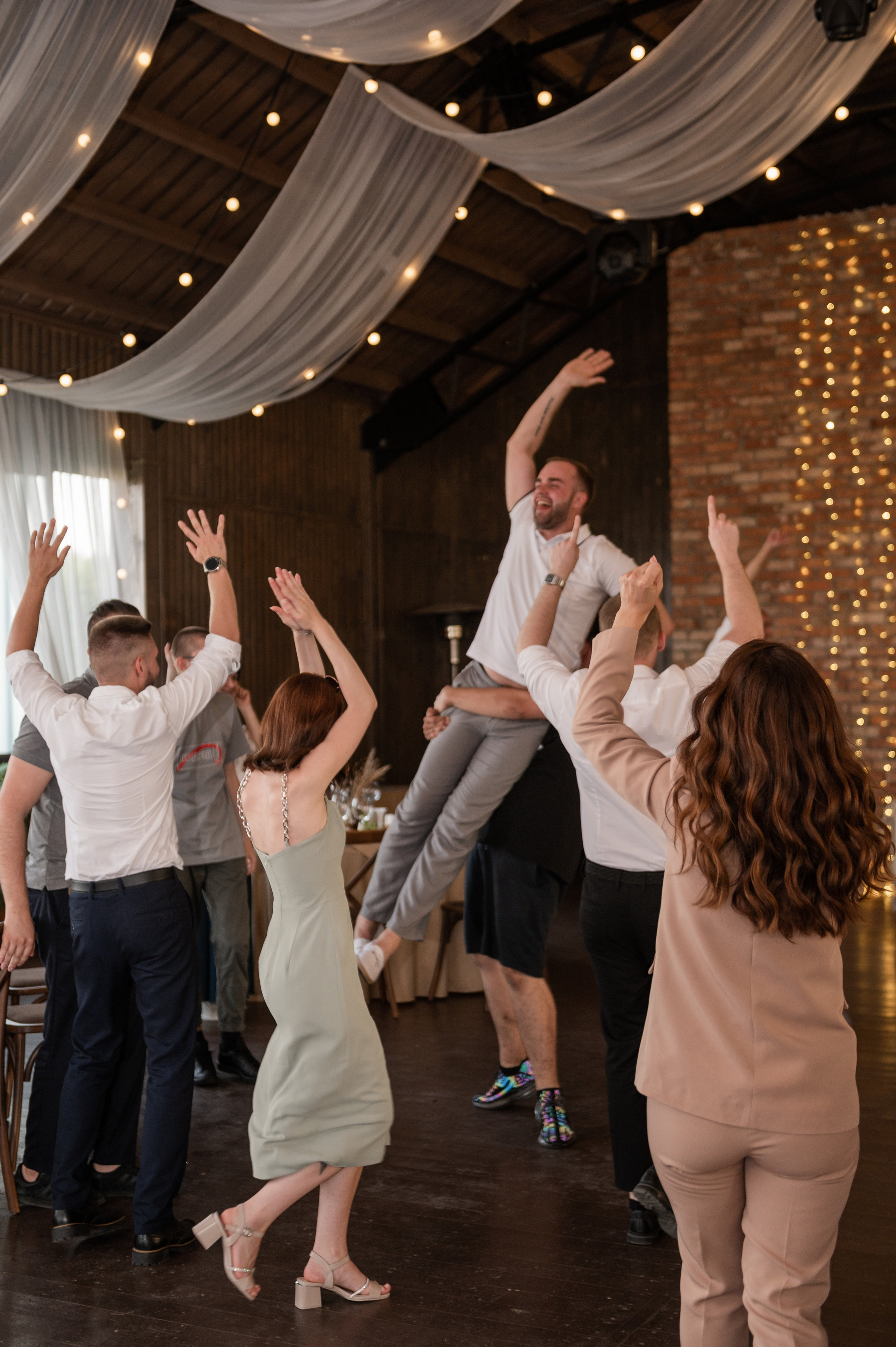 V & D. Свадебный и семейный фотограф в Москве и Европе Евгения Амелина