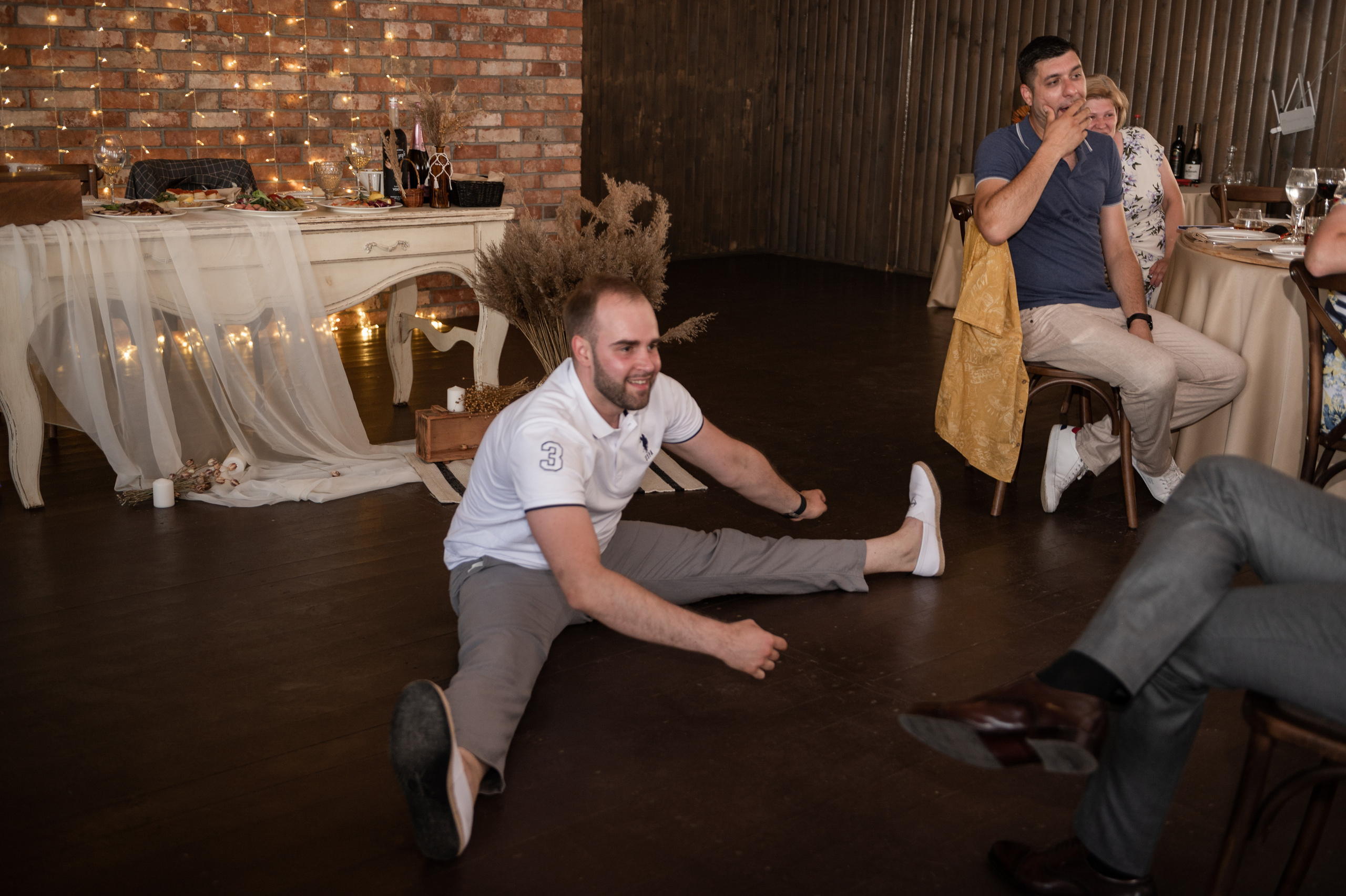 V & D. Свадебный и семейный фотограф в Москве и Европе Евгения Амелина