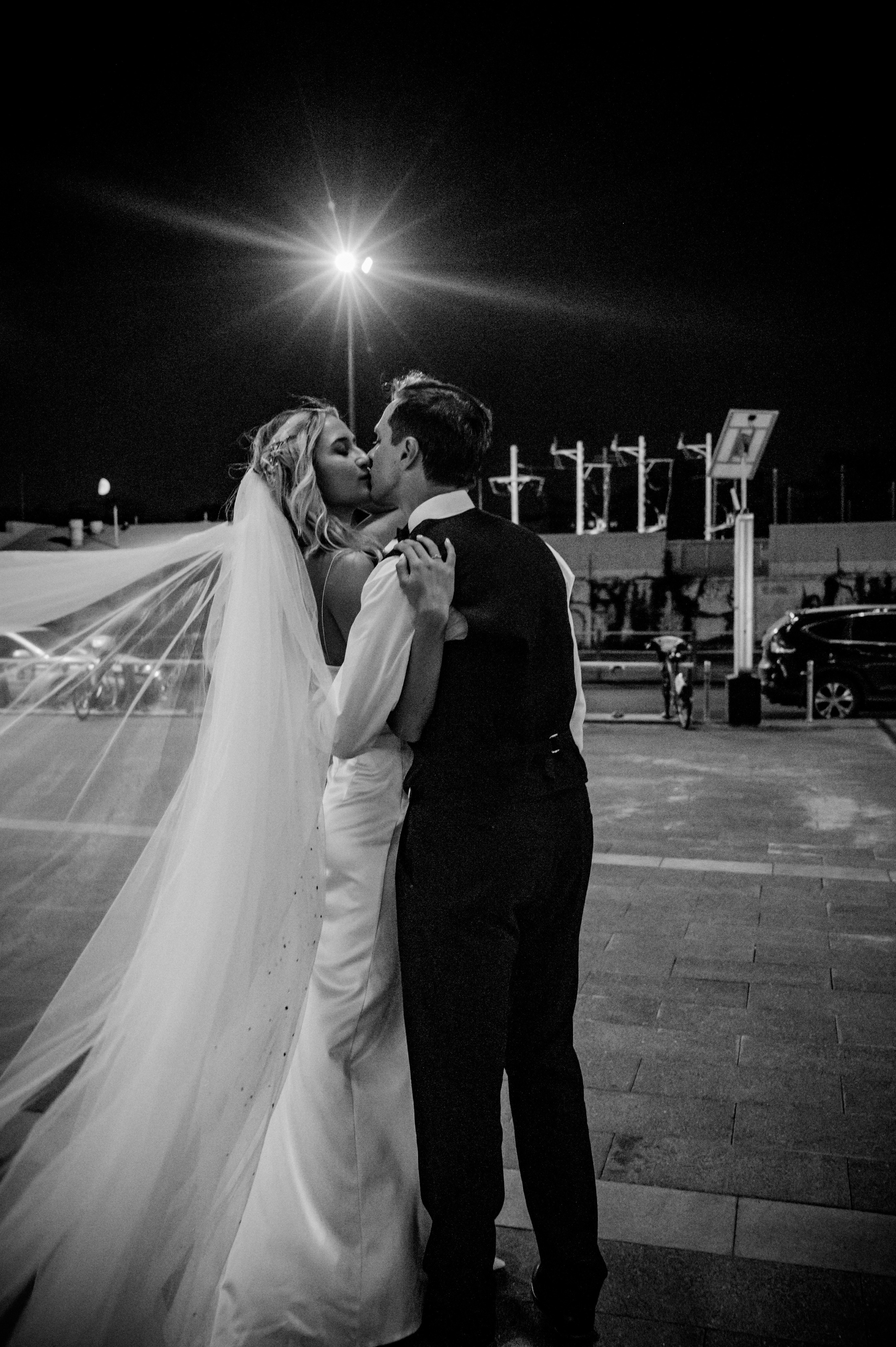 D & L. Свадебный и семейный фотограф в Москве и Европе Евгения Амелина