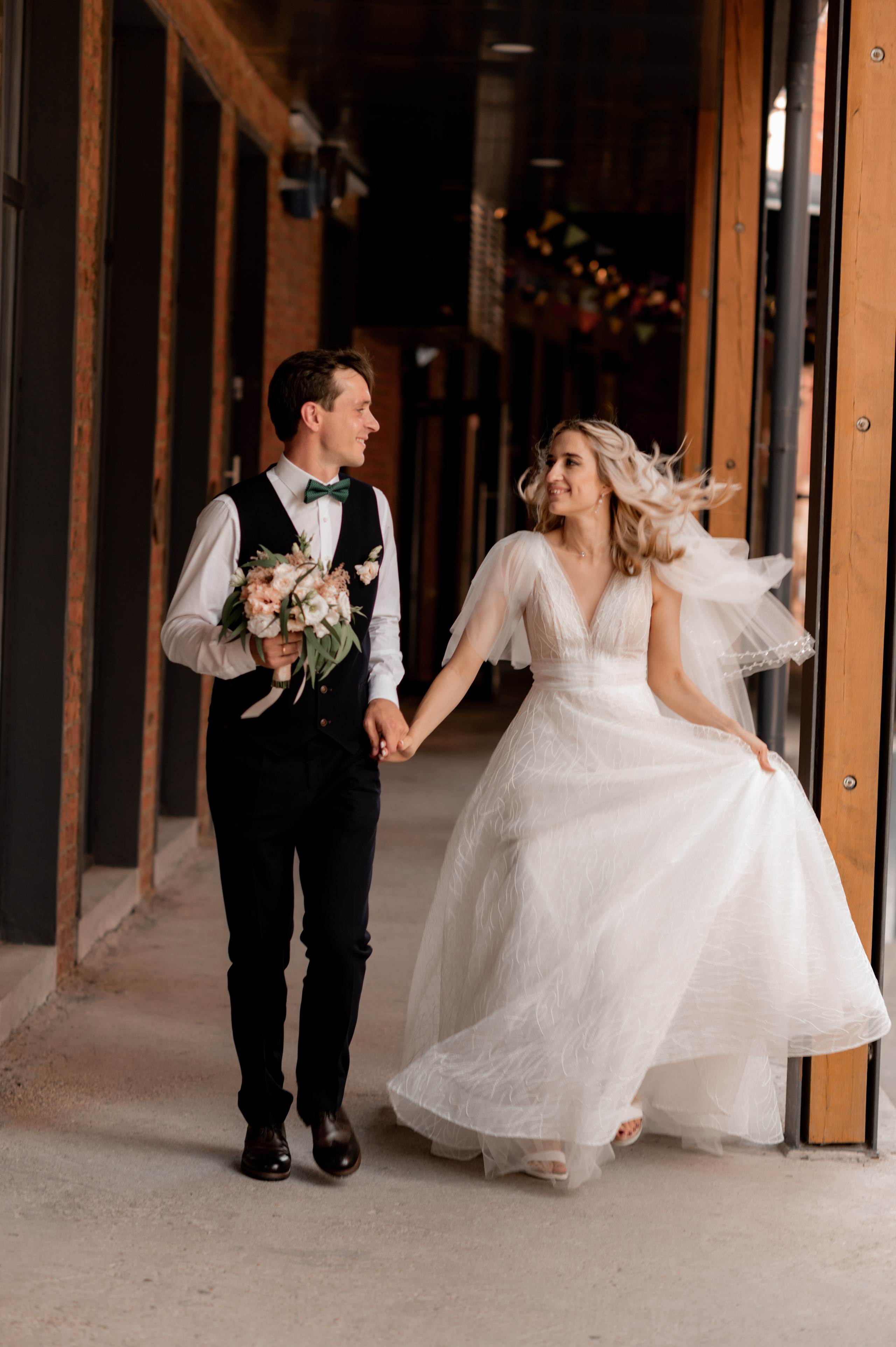 D & L. Свадебный и семейный фотограф в Москве и Европе Евгения Амелина