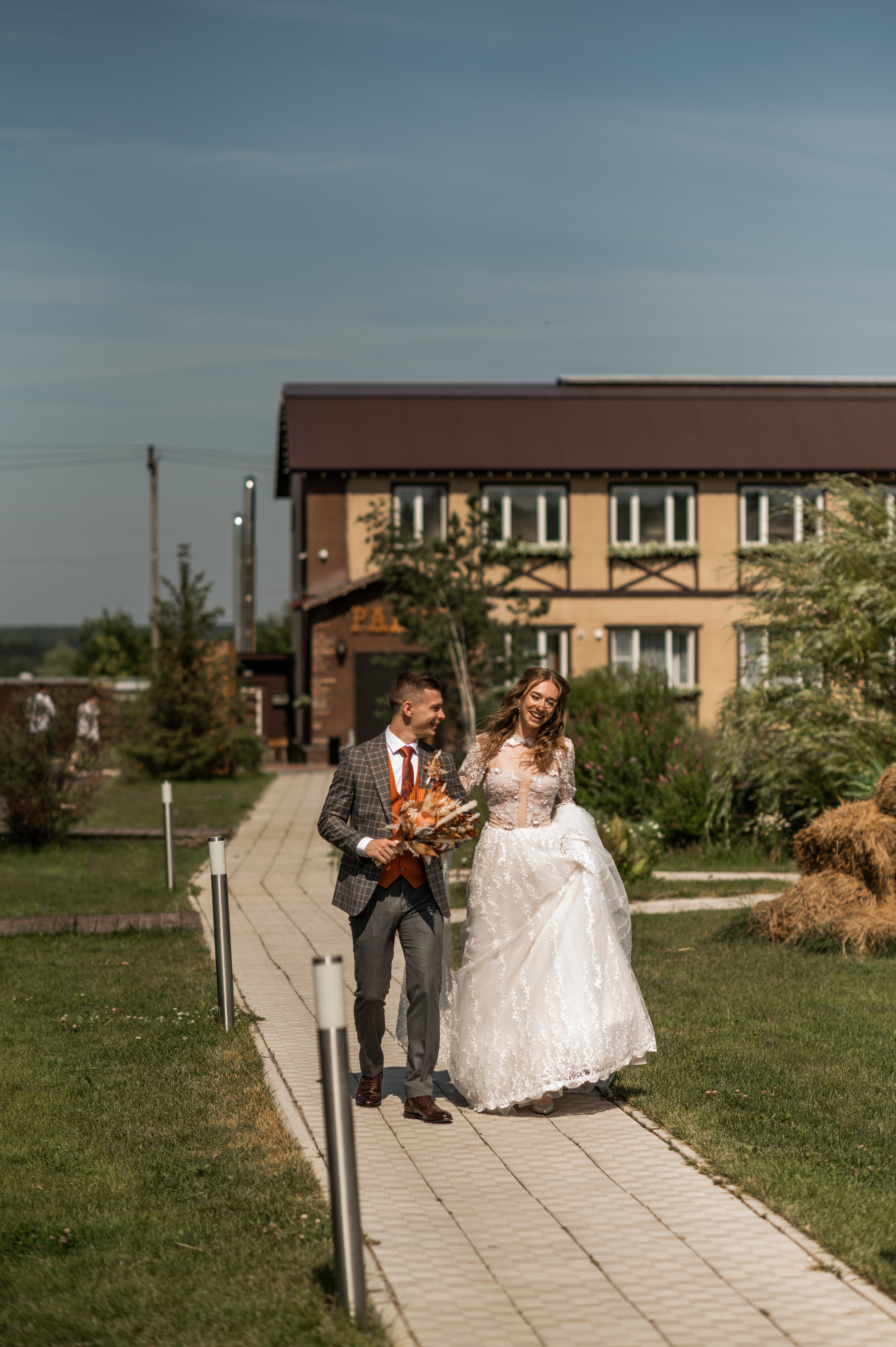 V & D. Свадебный и семейный фотограф в Москве и Европе Евгения Амелина