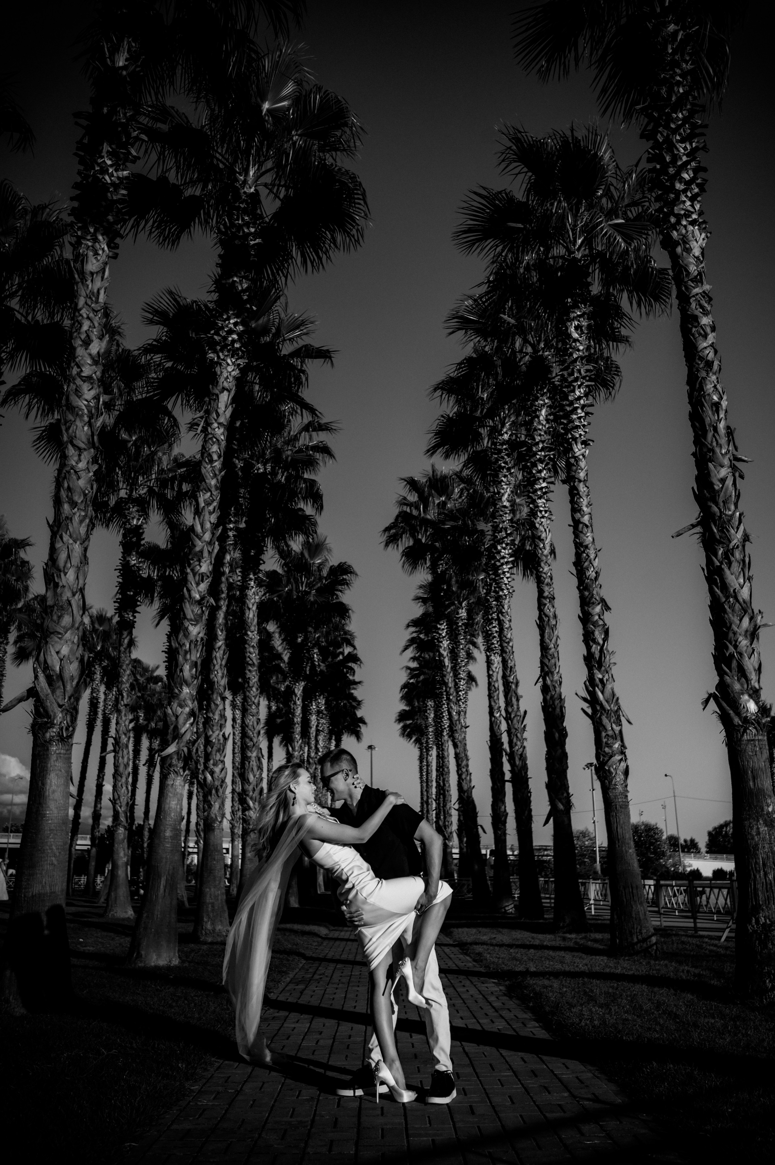 B & W. Свадебный и семейный фотограф в Москве и Европе Евгения Амелина