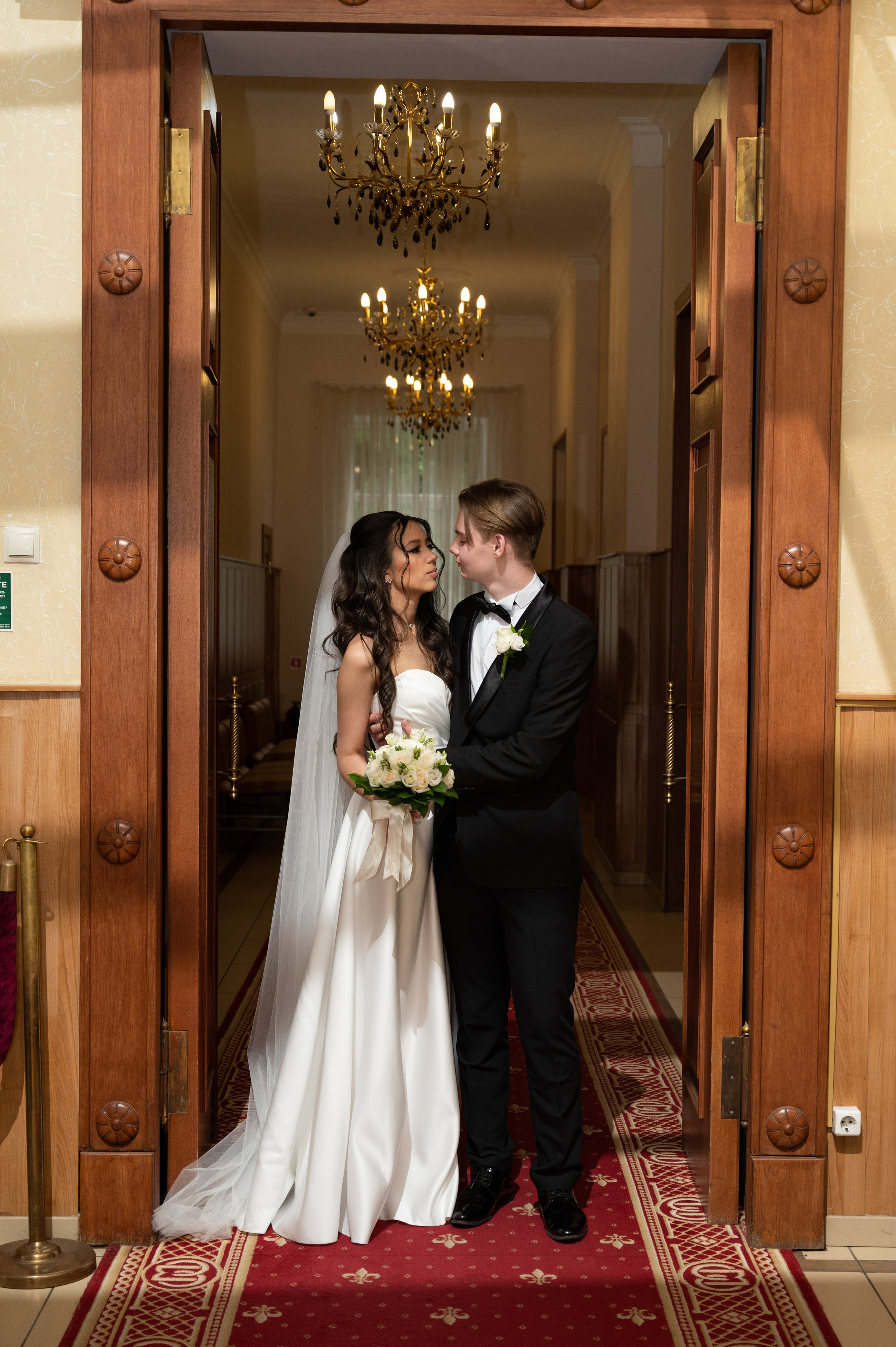 V & D. Свадебный и семейный фотограф в Москве и Европе Евгения Амелина