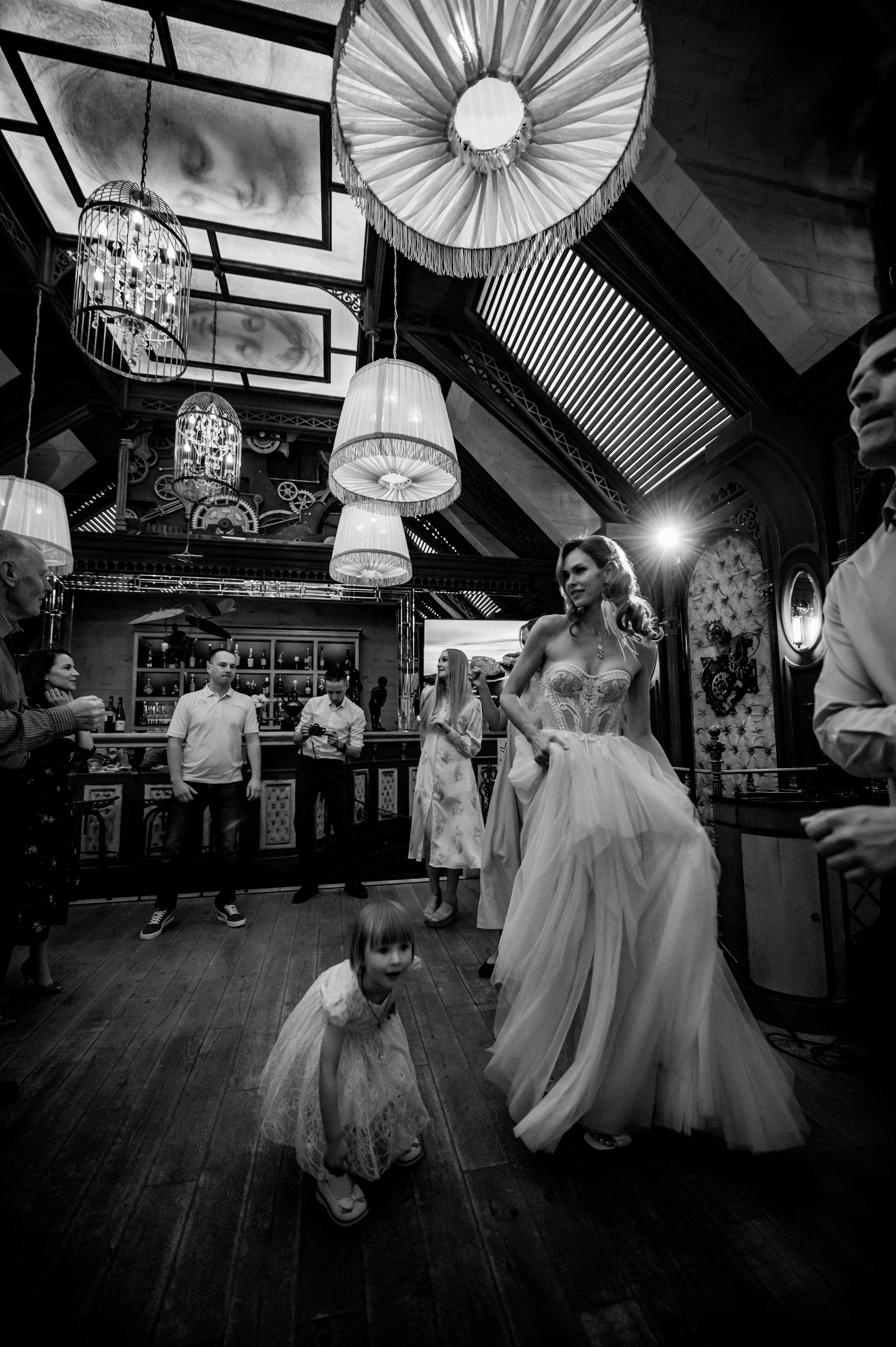 V & I. Свадебный и семейный фотограф в Москве и Европе Евгения Амелина