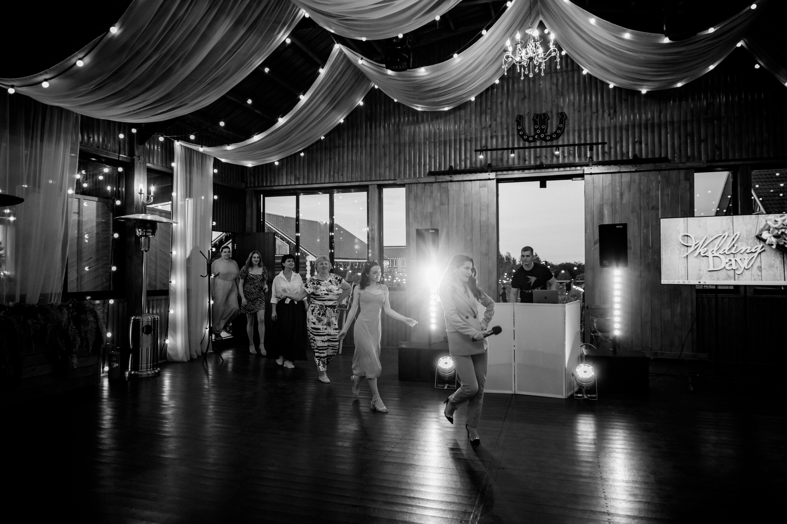 V & D. Свадебный и семейный фотограф в Москве и Европе Евгения Амелина