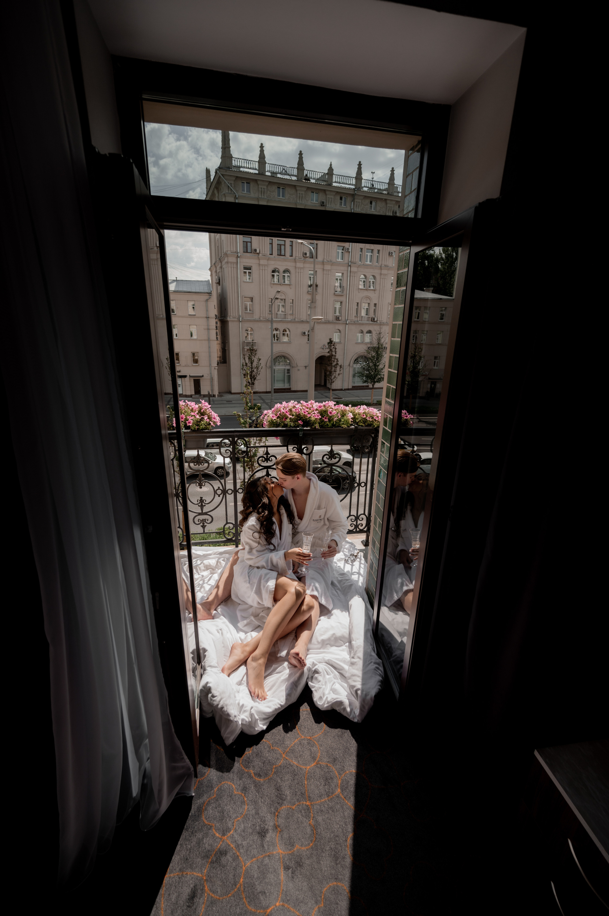 V & D. Свадебный и семейный фотограф в Москве и Европе Евгения Амелина