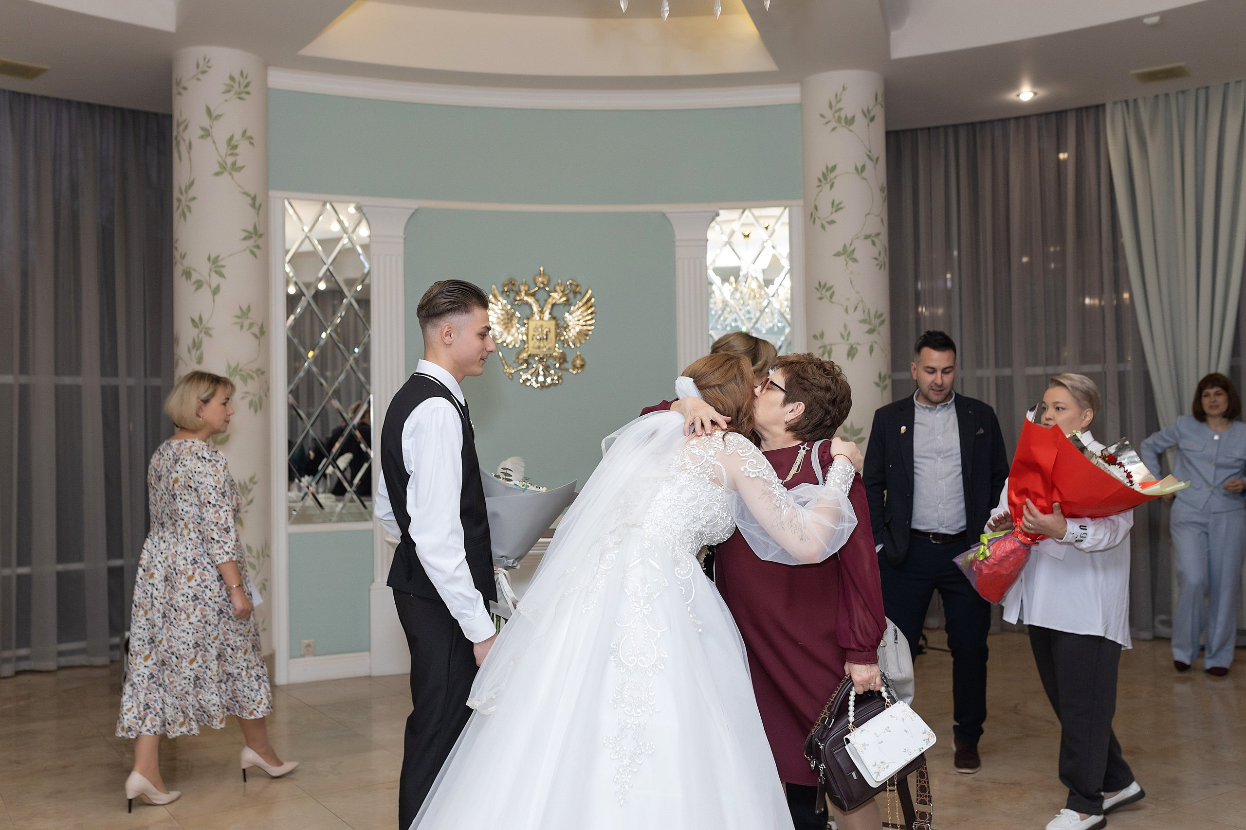 Свадебная фотосессия осенью. Фотограф в Железнодорожном и Балашихе