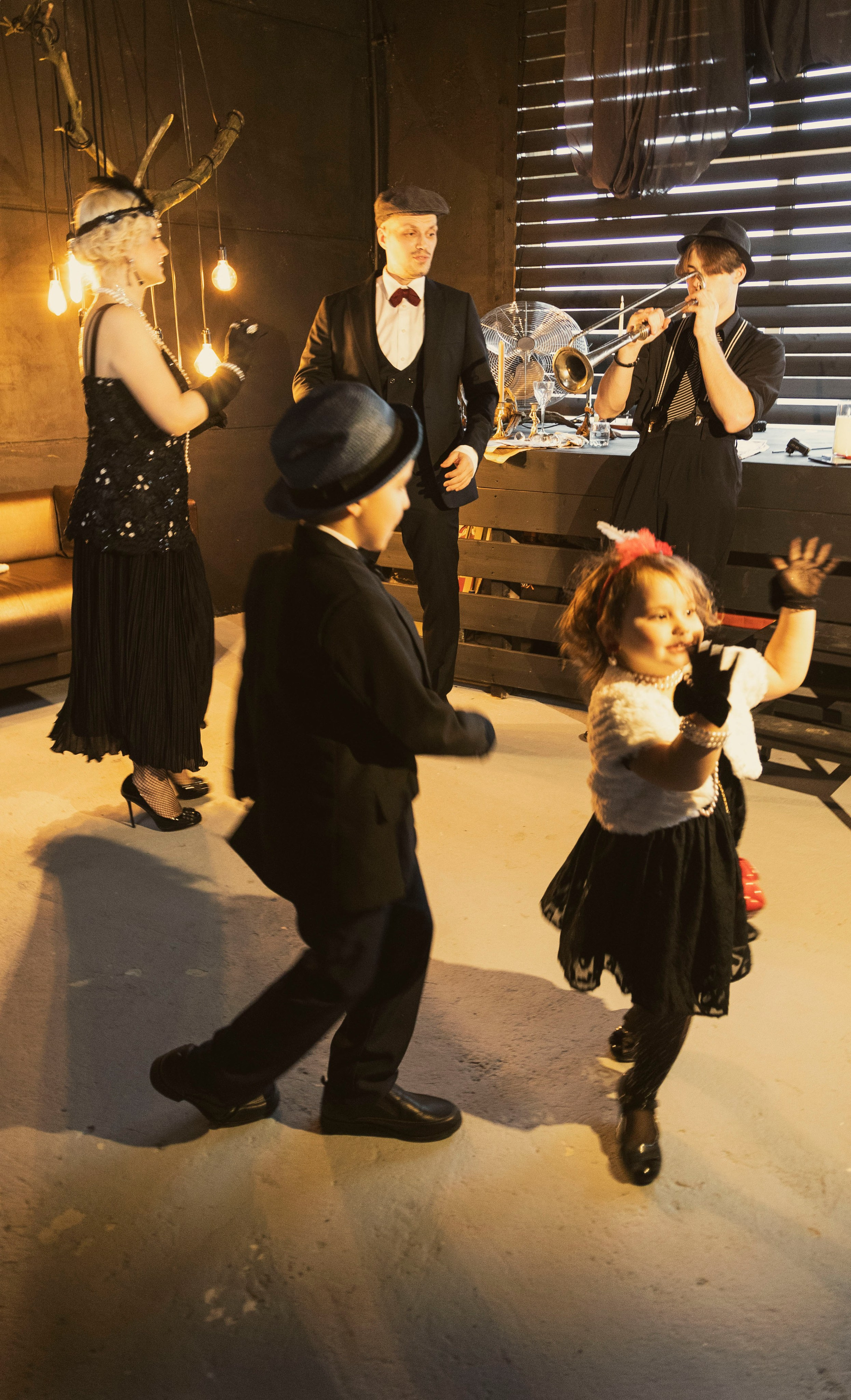 Семья Волковых. Фотограф для маркетплейсов, фотоуслуги в Жуковском Татьяна Марсуверских