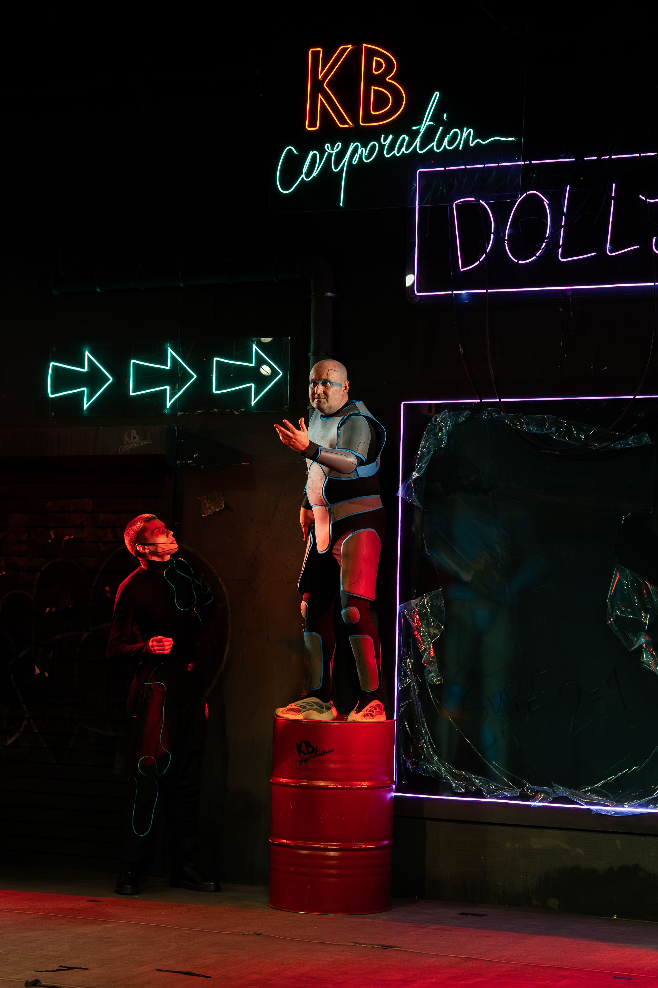 Театр Юного Зрителя «Буратино 2087». Кадр Плюс — Фотография с характером «Визуальный продюсер и фотограф Марк Файзулин»