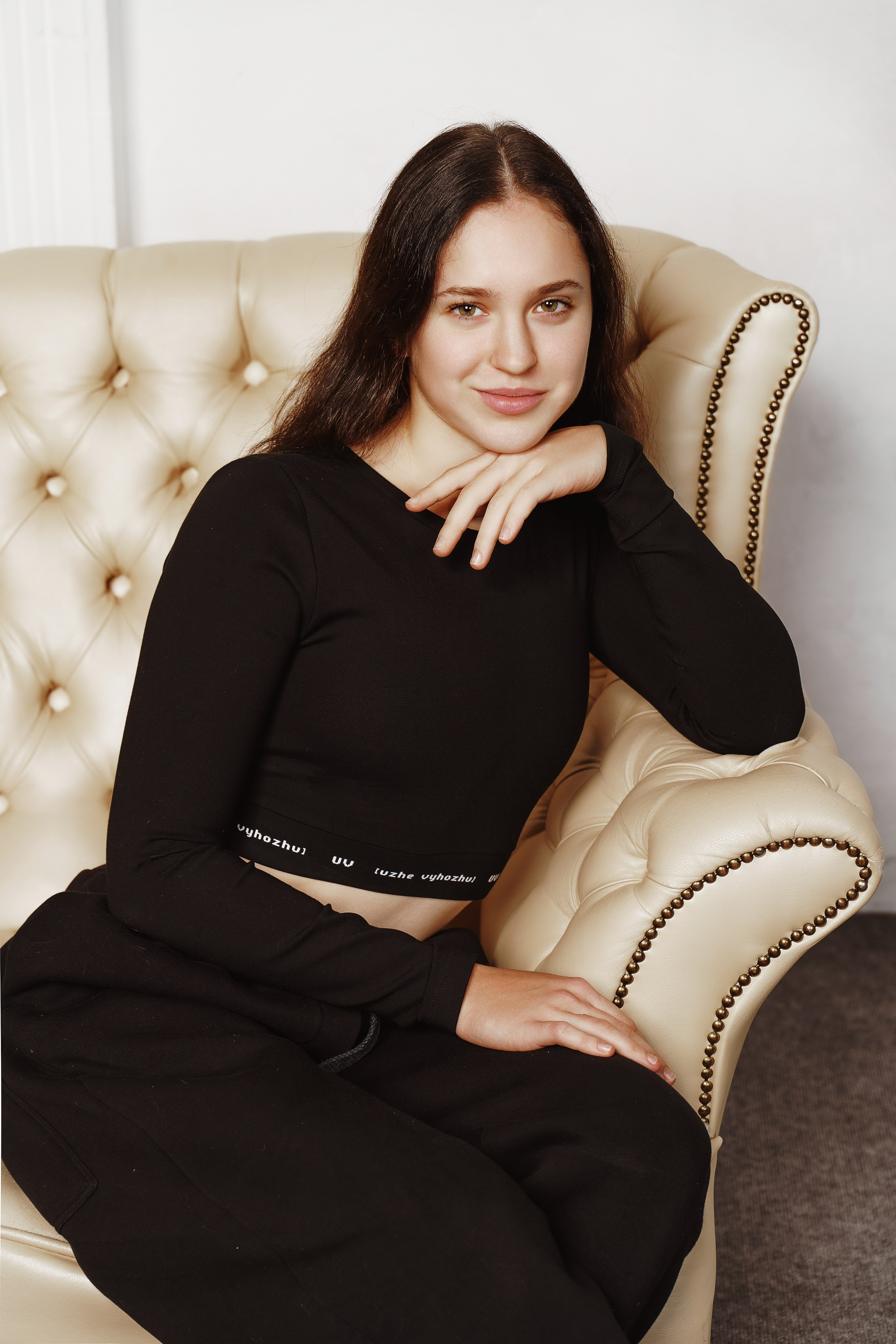 Дизайн «Яркий штрих». Стильные выпускные альбомы и индивидуальные фотосессии в Таганроге