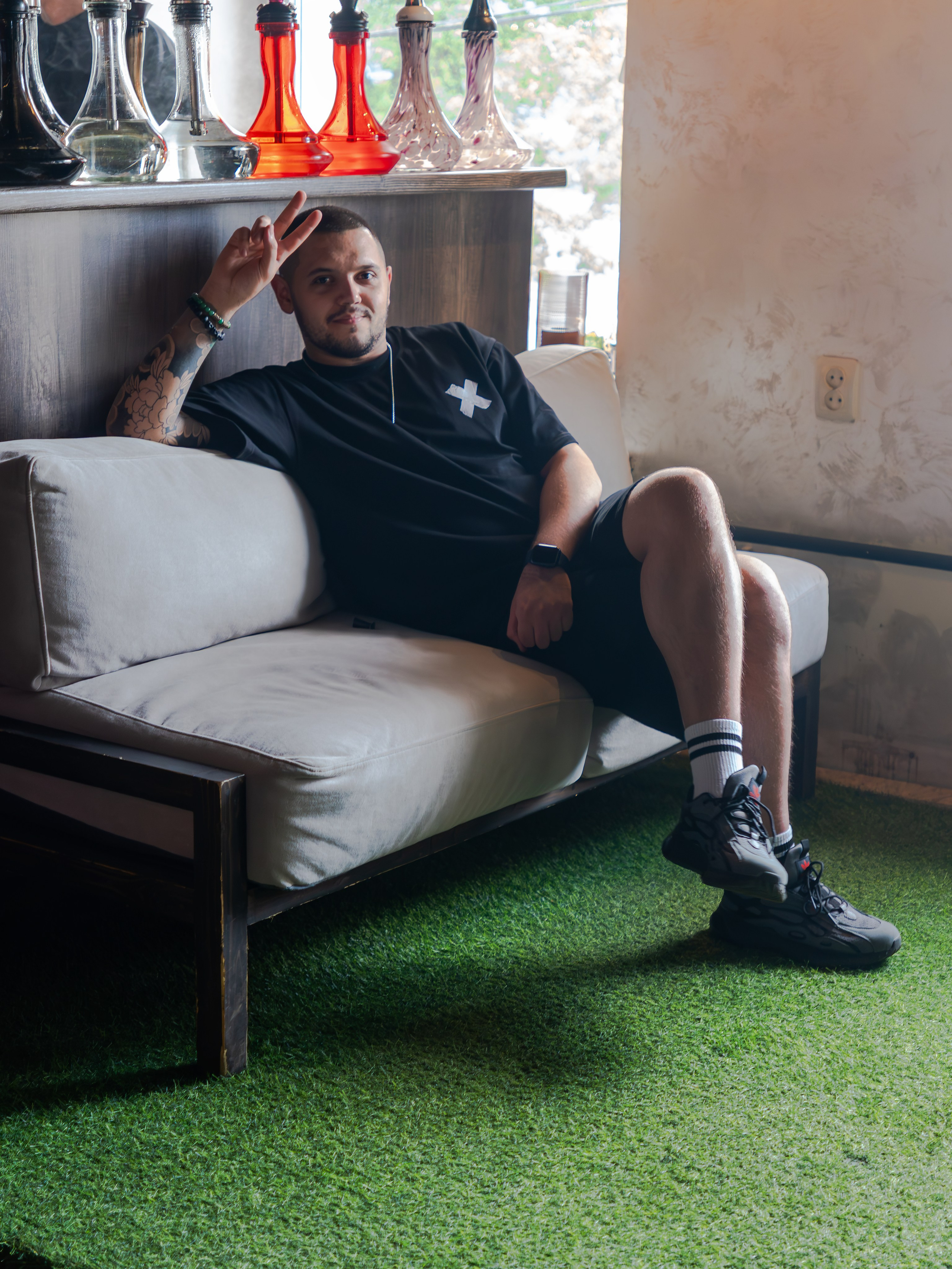 Проведение дегустации продукции HiT в городе Ярославль. JOHNNY SOLOVEV VISION