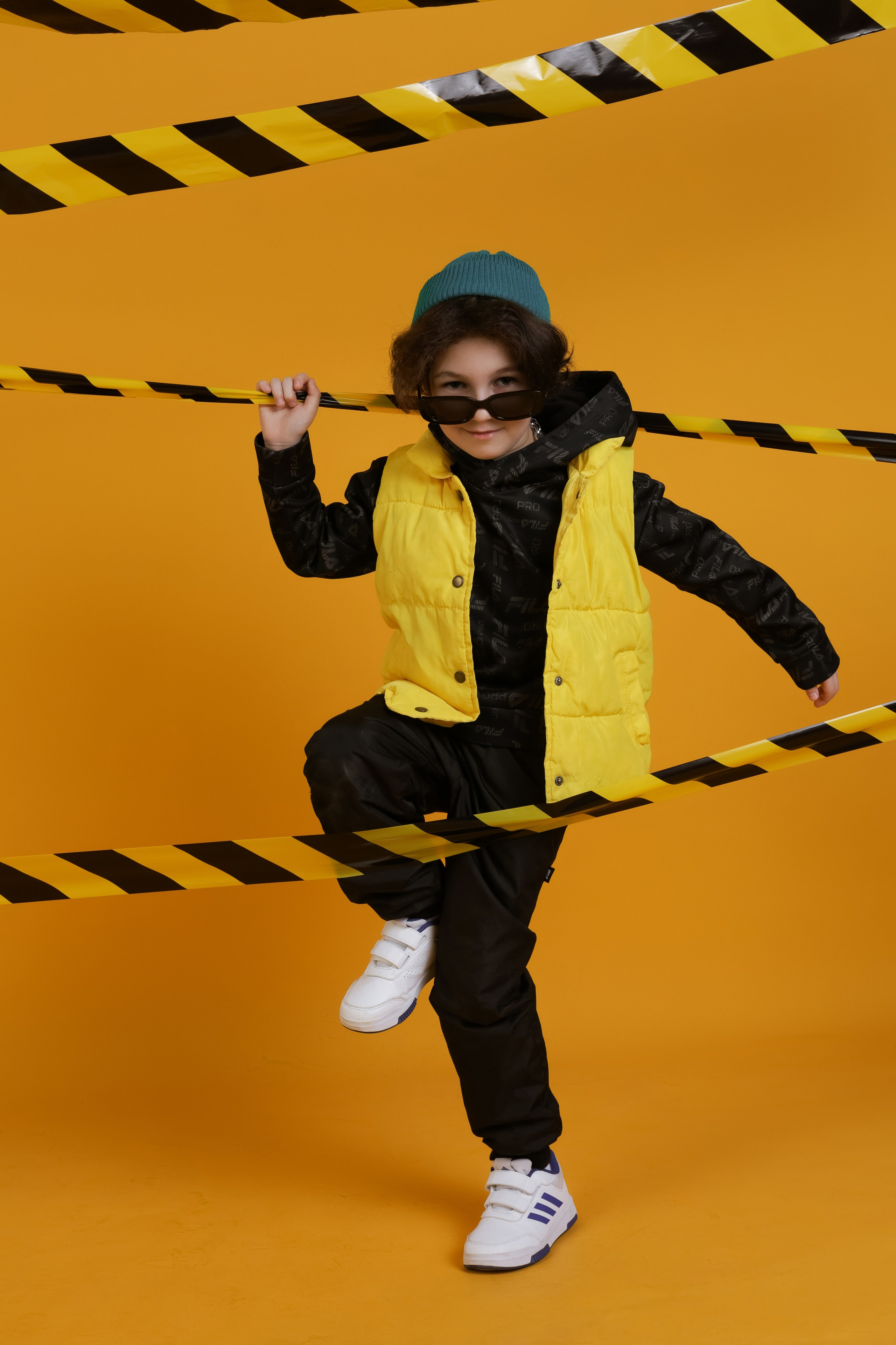 Проект на желтом фоне. АНАСТАСИЯ КУЗНЕЦОВА | ФОТОГРАФ ЧЕБОКСАРЫ