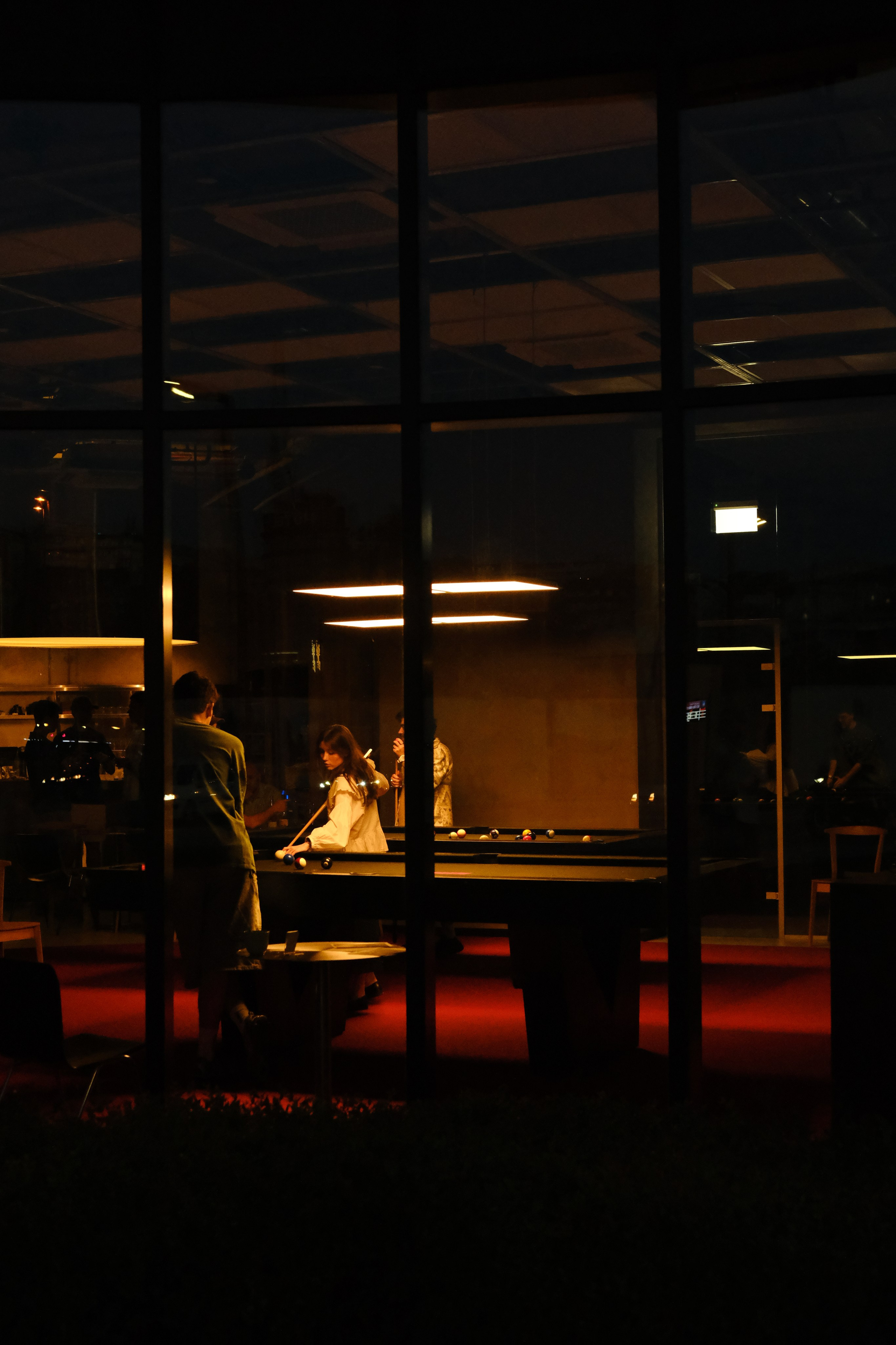Street. Sasha Shu — retoucher and photographer