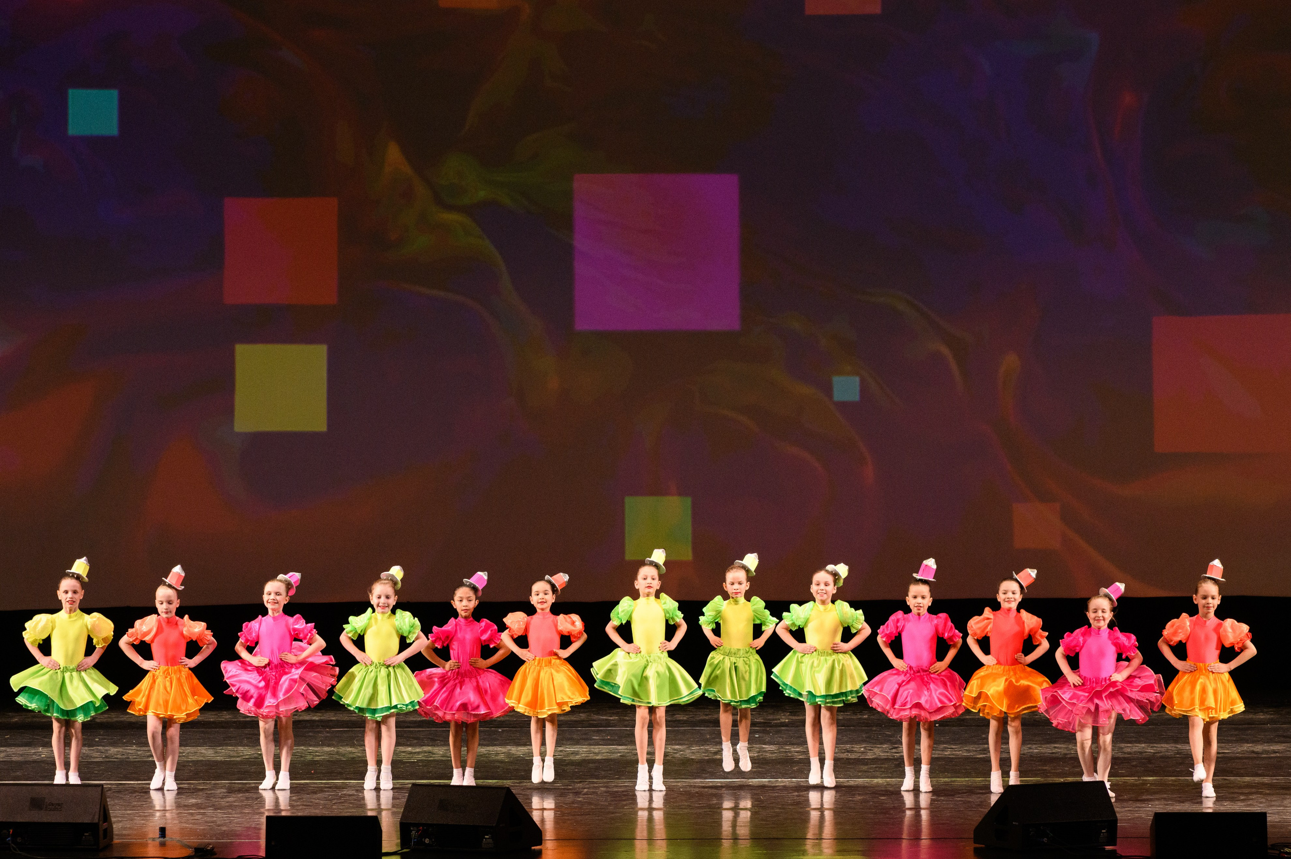 23 апреля, часть 2, БКЗ Октябрьский, г. Санкт-Петербург. Золотое яблочко