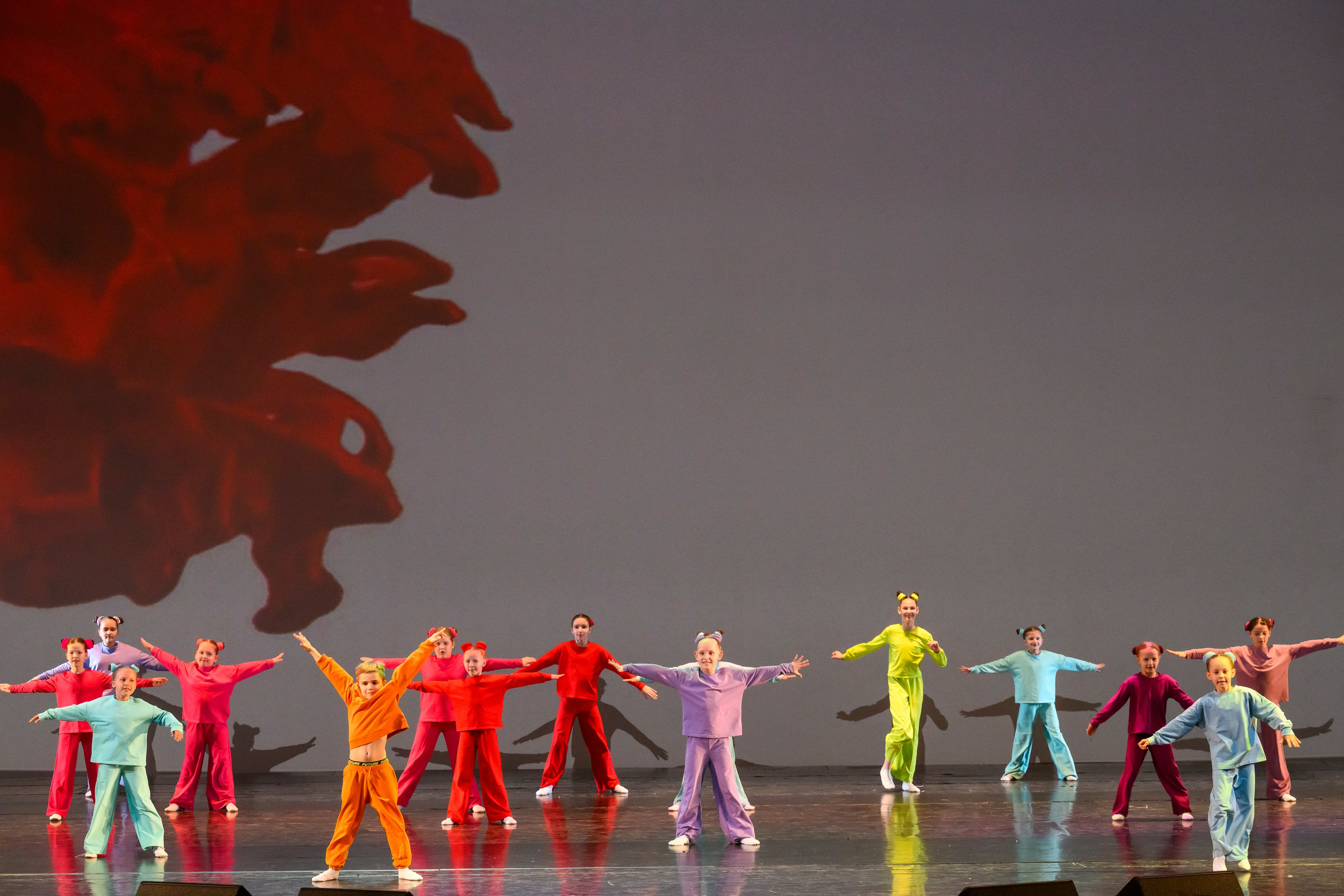 23 апреля, часть 2, БКЗ Октябрьский, г. Санкт-Петербург. Золотое яблочко