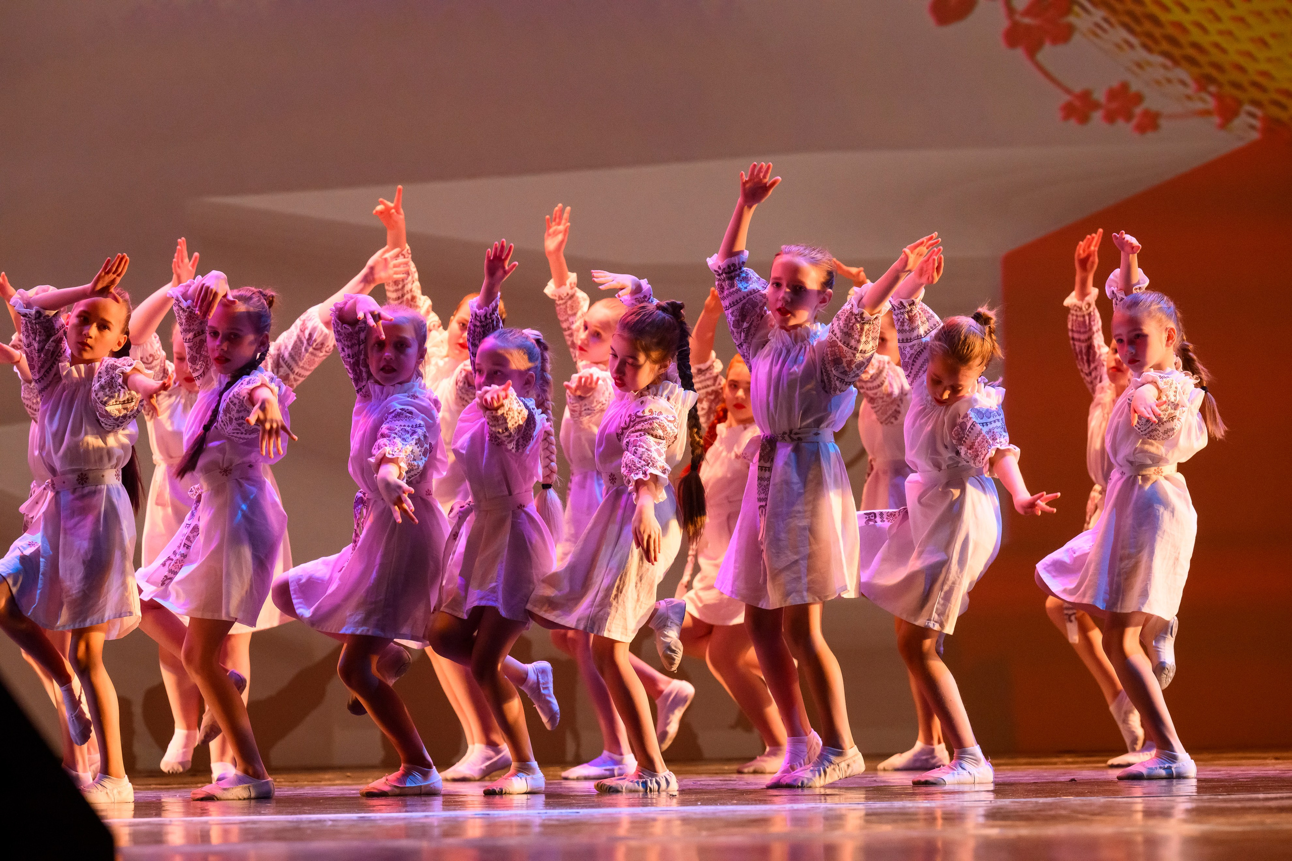 23 апреля, часть 2, БКЗ Октябрьский, г. Санкт-Петербург. Золотое яблочко