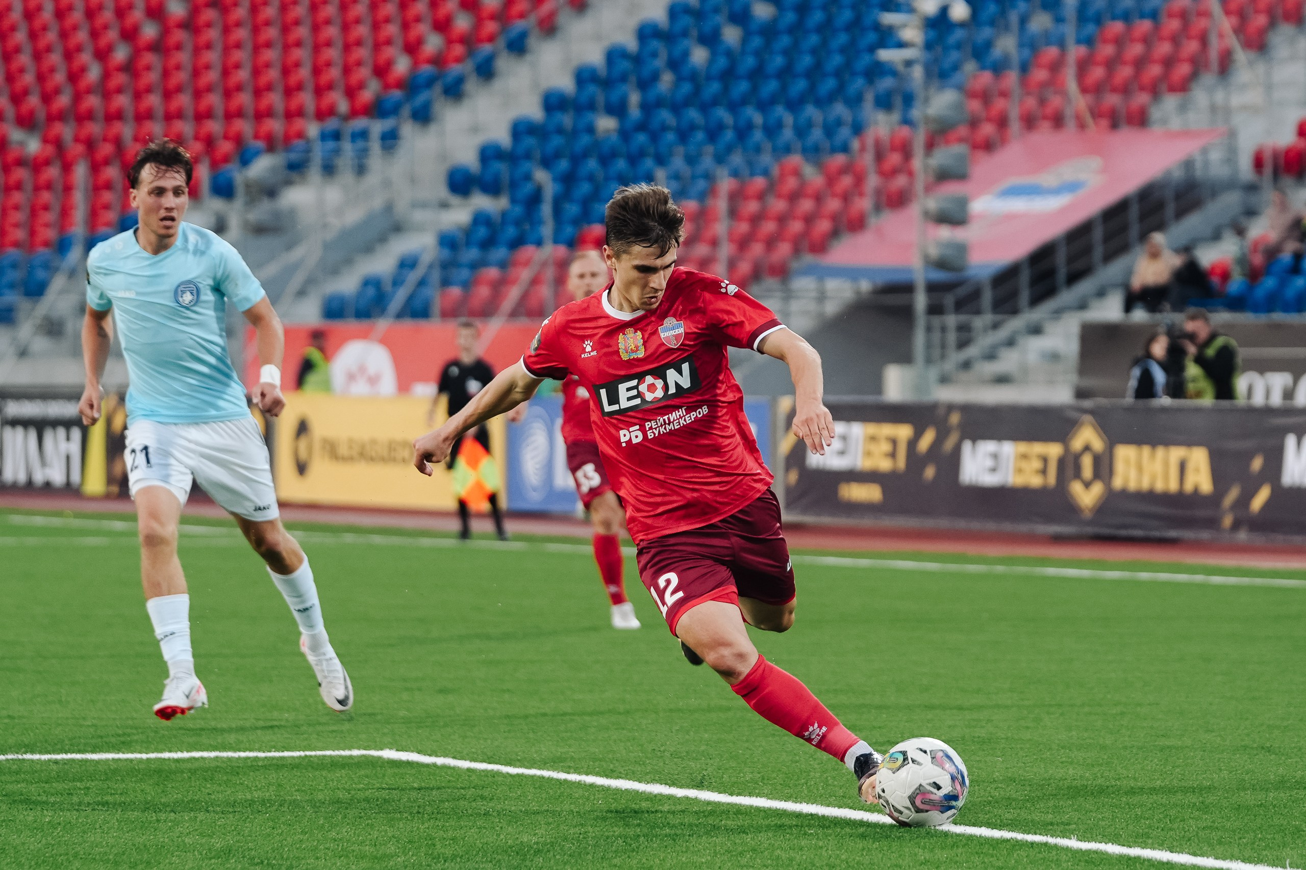 Футбол. Репортажный фотограф Красноярск Алекс Чампакхам