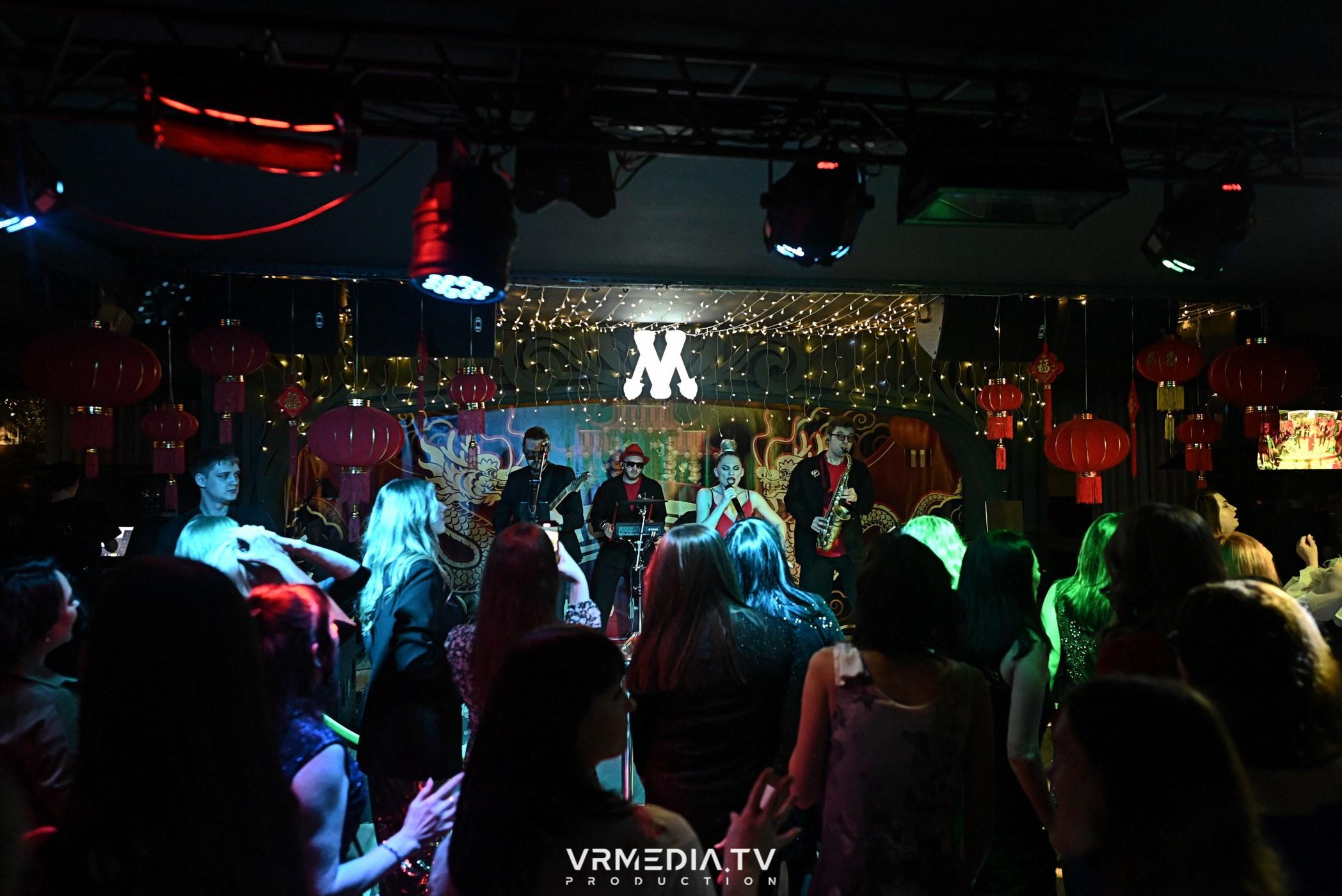 Новогодний вечер в ресторане «Мюнхен»