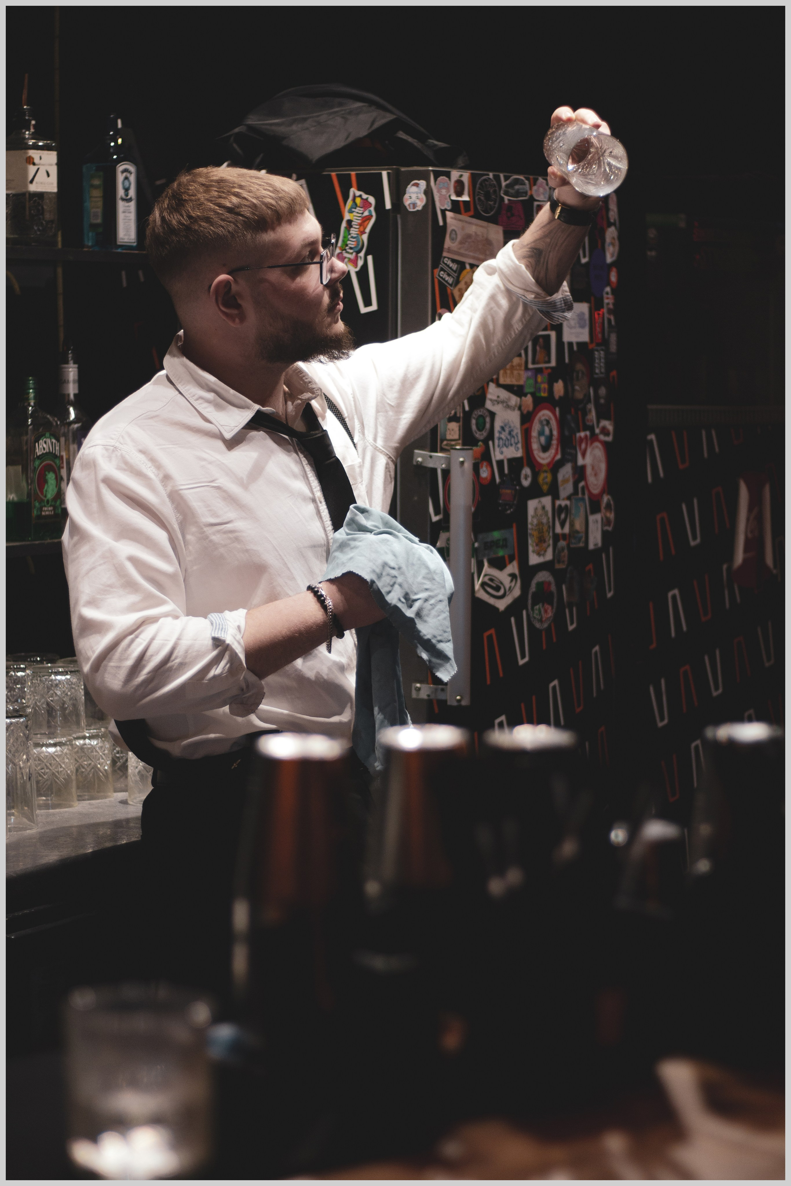 Портретная фотосессия — Кирилл. Портретный фотограф в Орле. Готовые фото за 3 дня! Помощь в позировании. Советы по организации