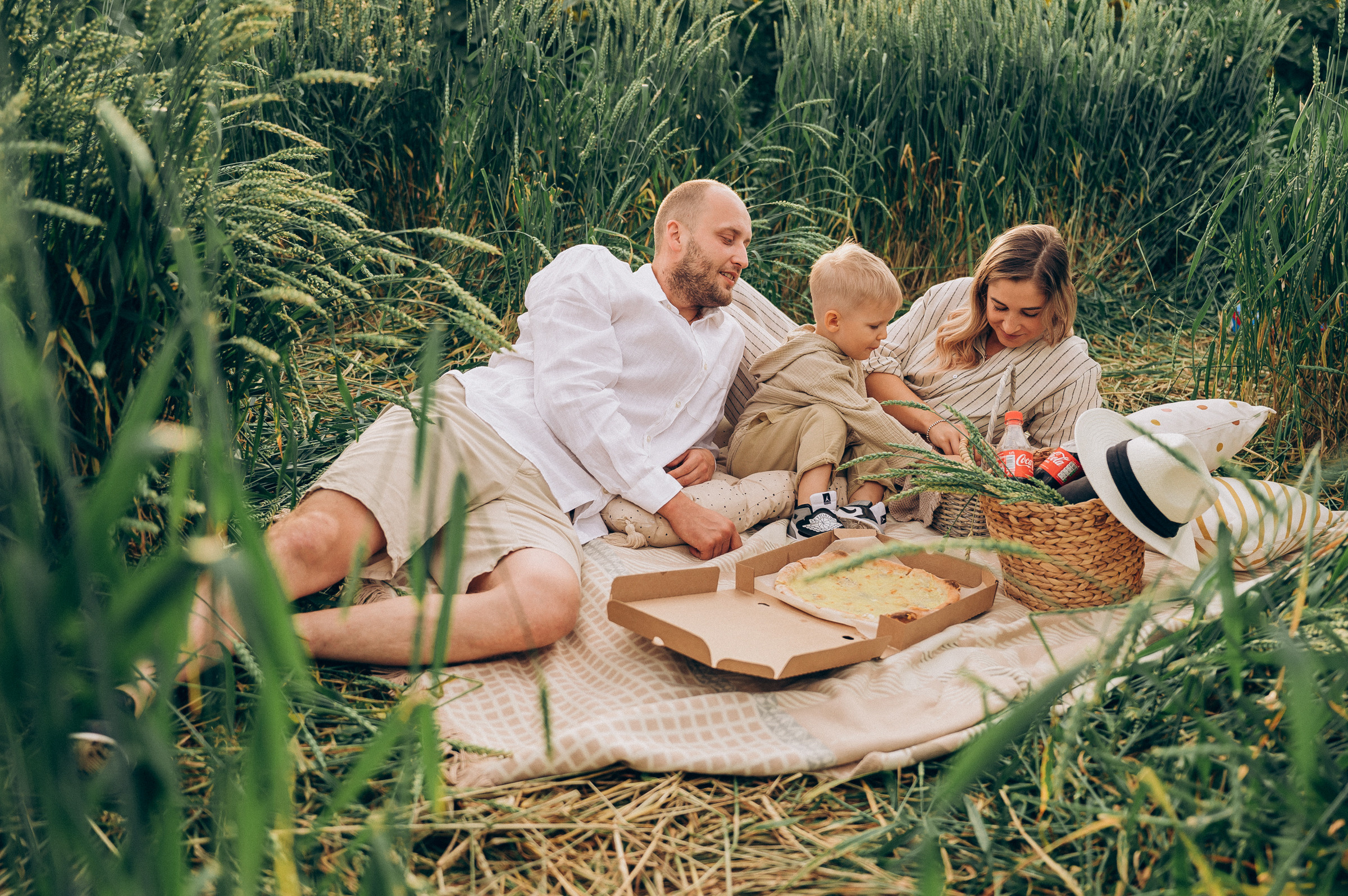 Даша, Максим, Сёма. Семейный и свадебный фотограф в Красноярске Садкеева Юлия