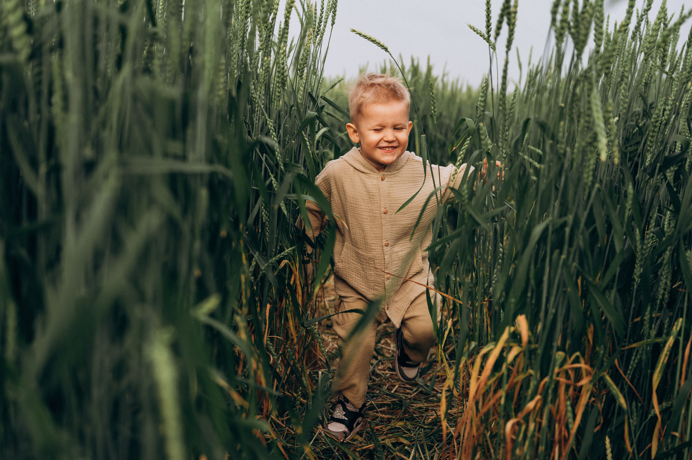 Даша, Максим, Сёма. Семейный и свадебный фотограф в Красноярске Садкеева Юлия