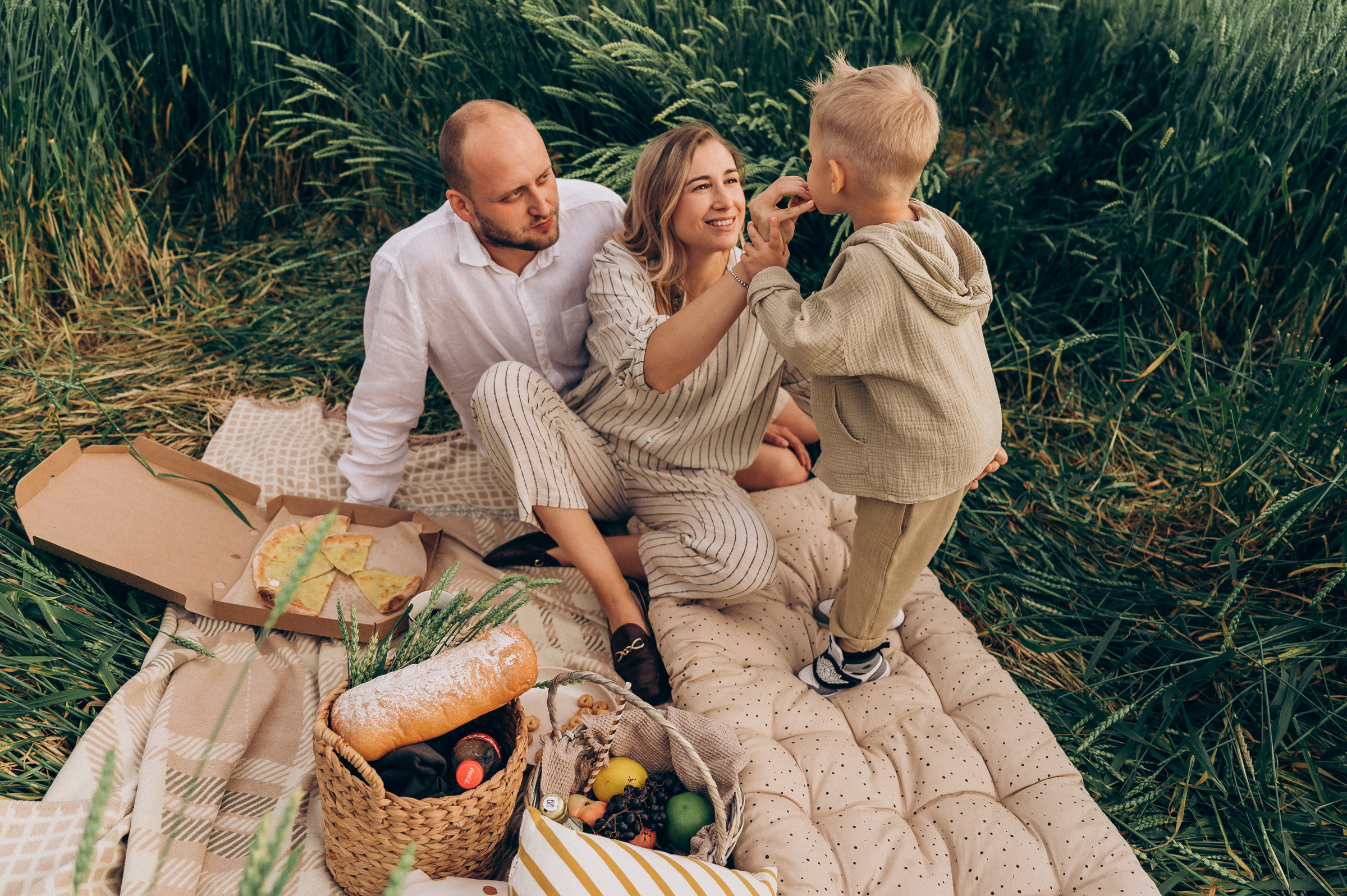 Даша, Максим, Сёма. Семейный и свадебный фотограф в Красноярске Садкеева Юлия