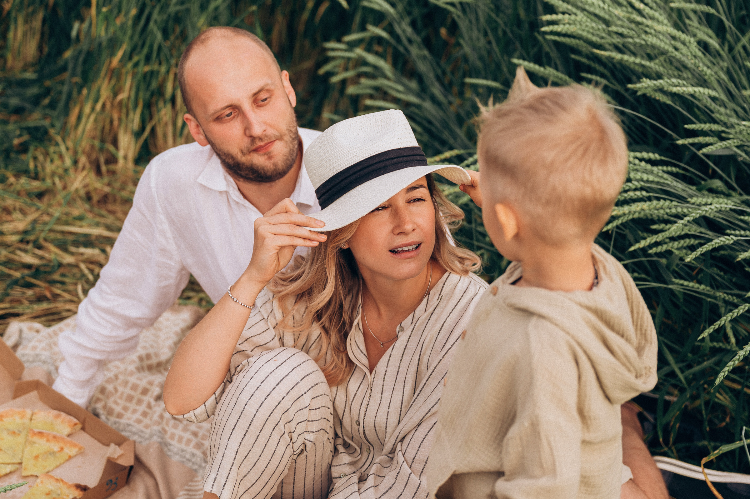 Даша, Максим, Сёма. Семейный и свадебный фотограф в Красноярске Садкеева Юлия