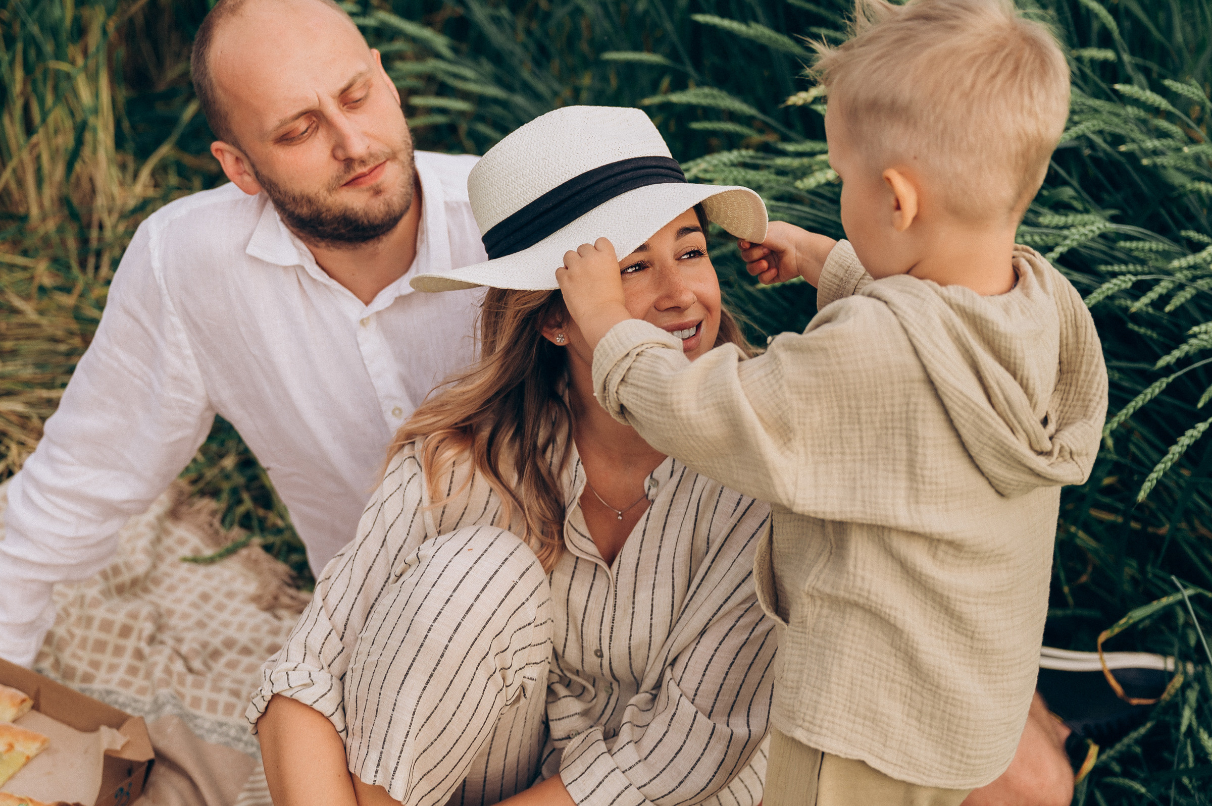 Даша, Максим, Сёма. Семейный и свадебный фотограф в Красноярске Садкеева Юлия