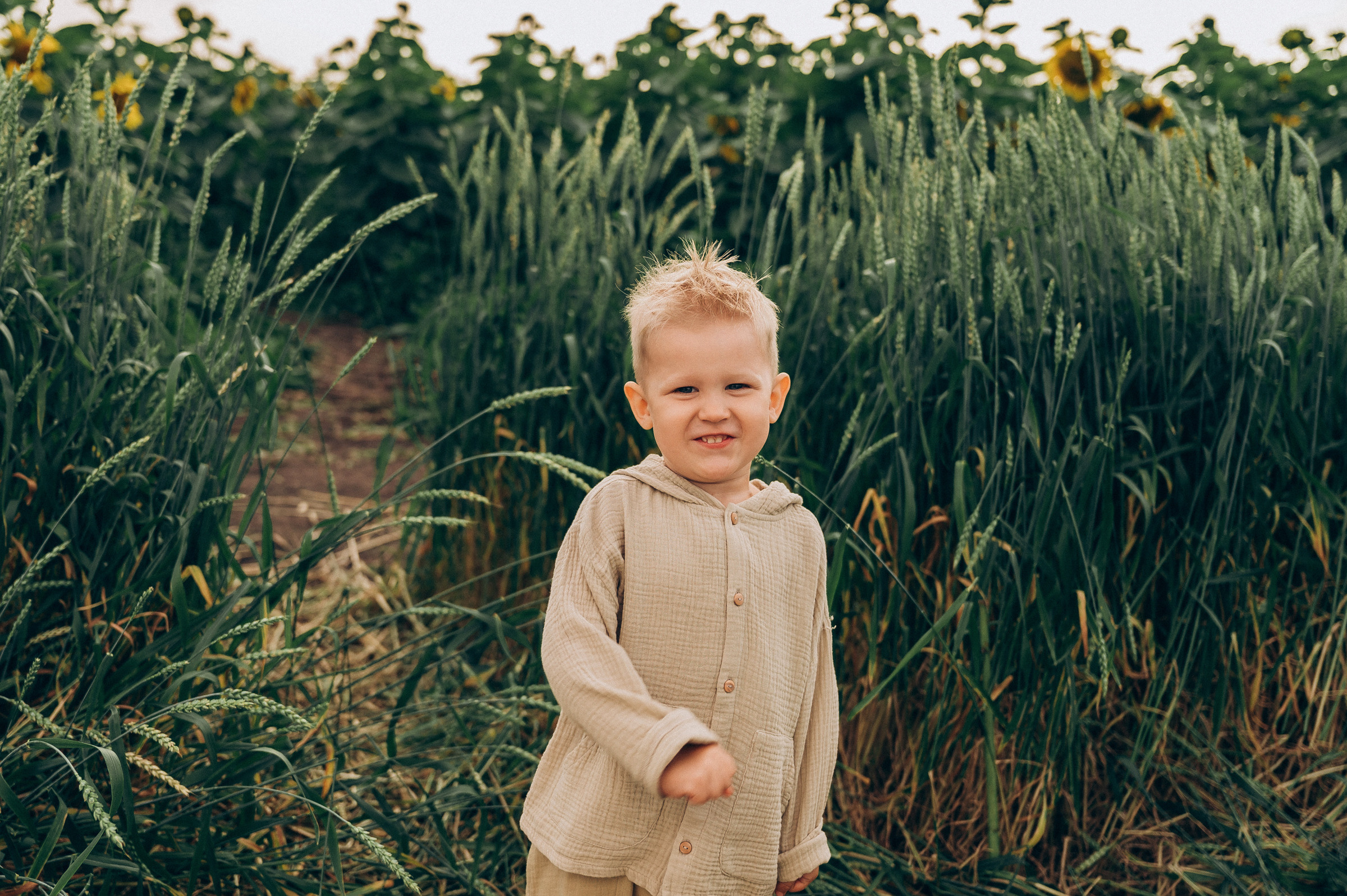 Даша, Максим, Сёма. Семейный и свадебный фотограф в Красноярске Садкеева Юлия