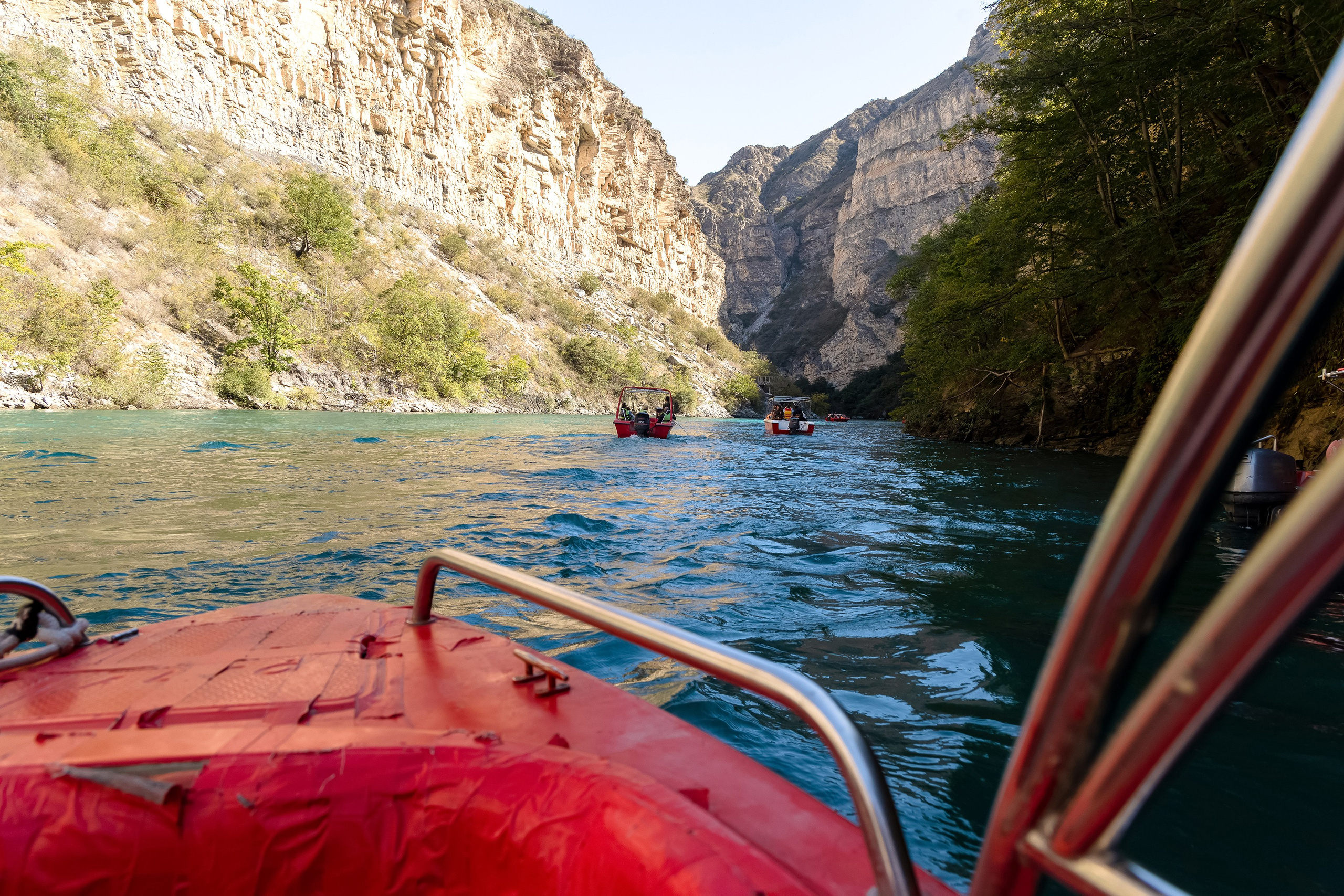 Выездное фотосопровождение туристов. Свадебный и семейный фотограф в Каспийске Алёна Нурмагомедова