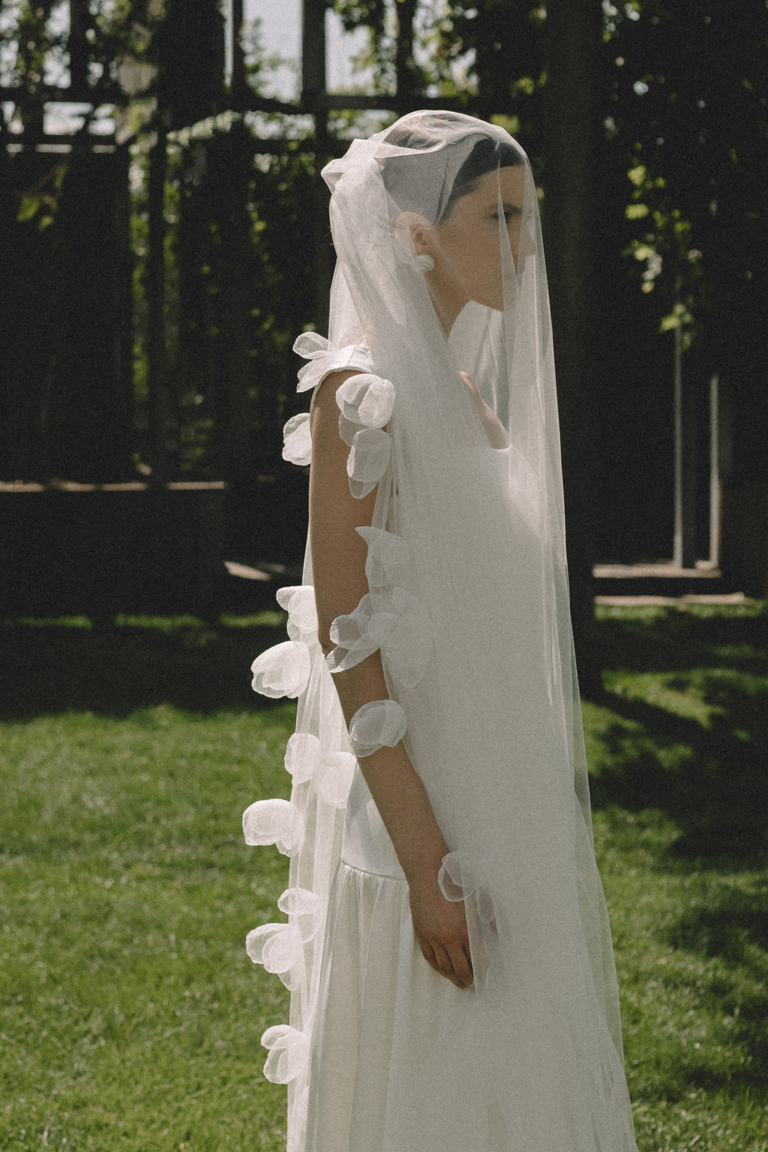 Нежное утро невесты в парке. Свадебный фотограф в Краснодаре и по всему ЮФО и Миру Ольга Гусева