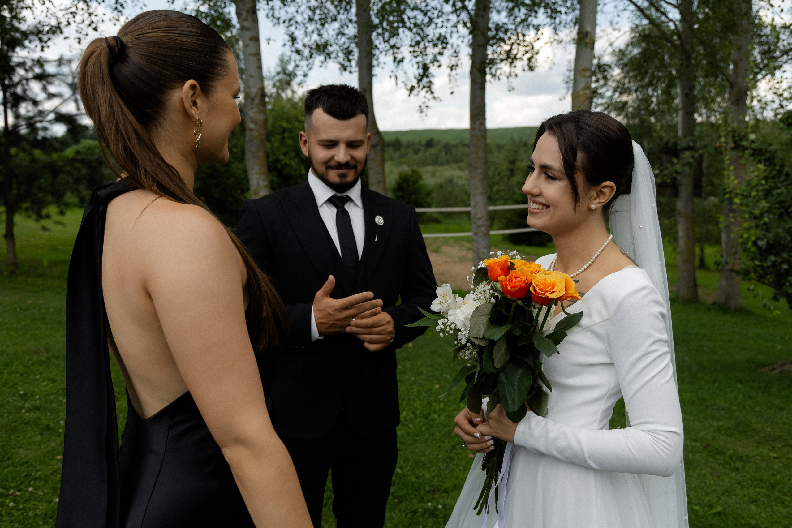 Свадебная фотосессия в агроусадьбе Лабодянка в Минске. Свадебный фотограф в Минске/Беларуси Сергей Спиридонов