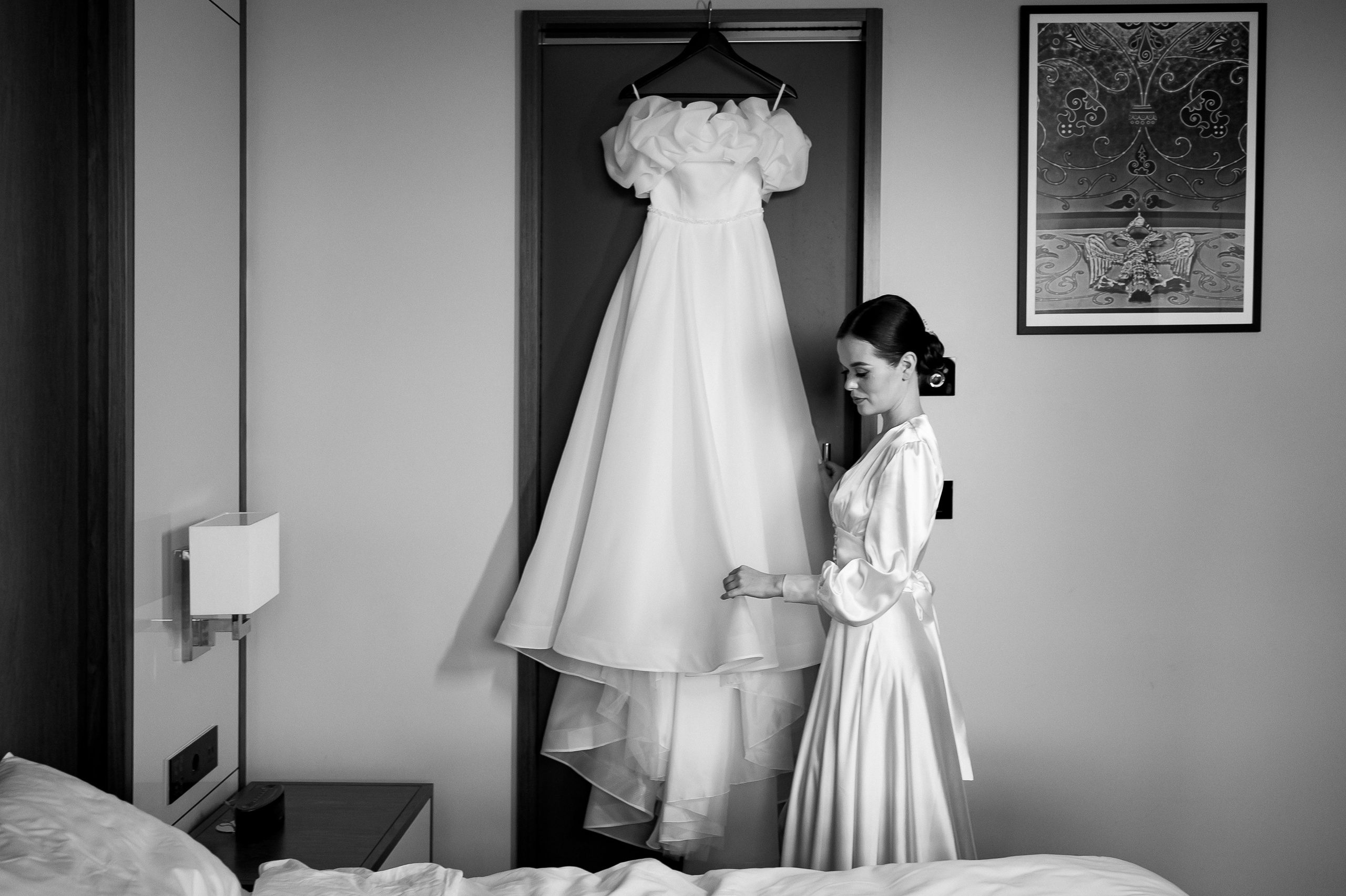 Невеста и свадебное платье